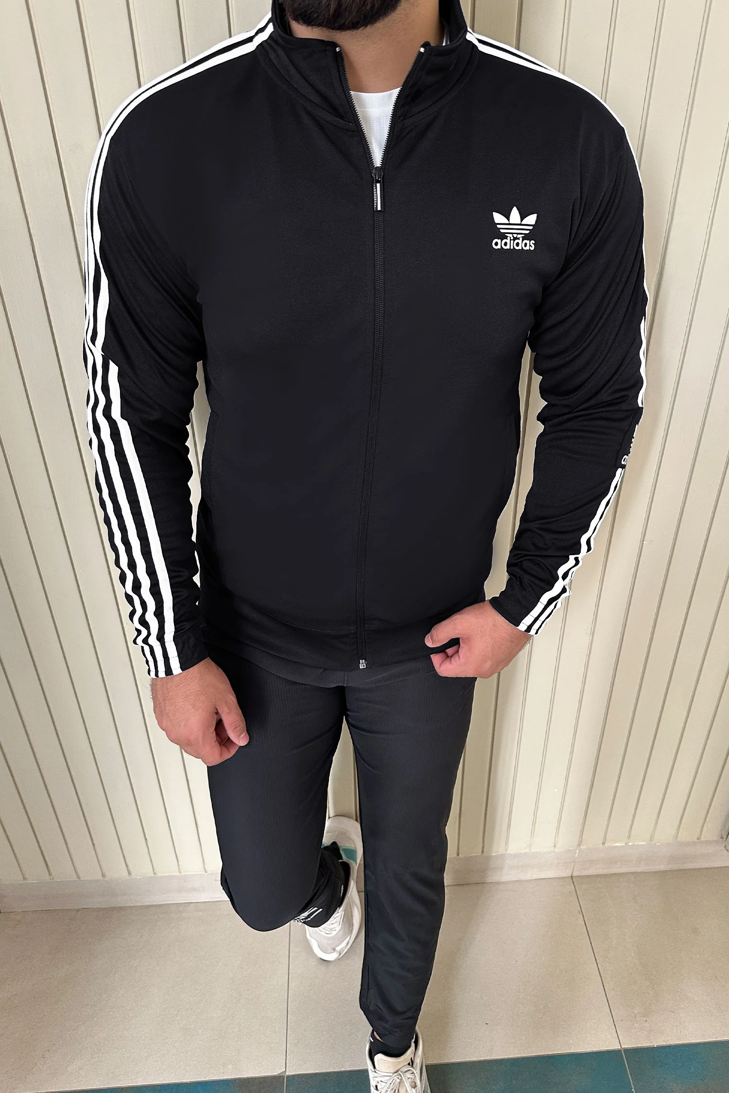 Adds 3-Stripes Signature Men Zipper Upper - Image 12