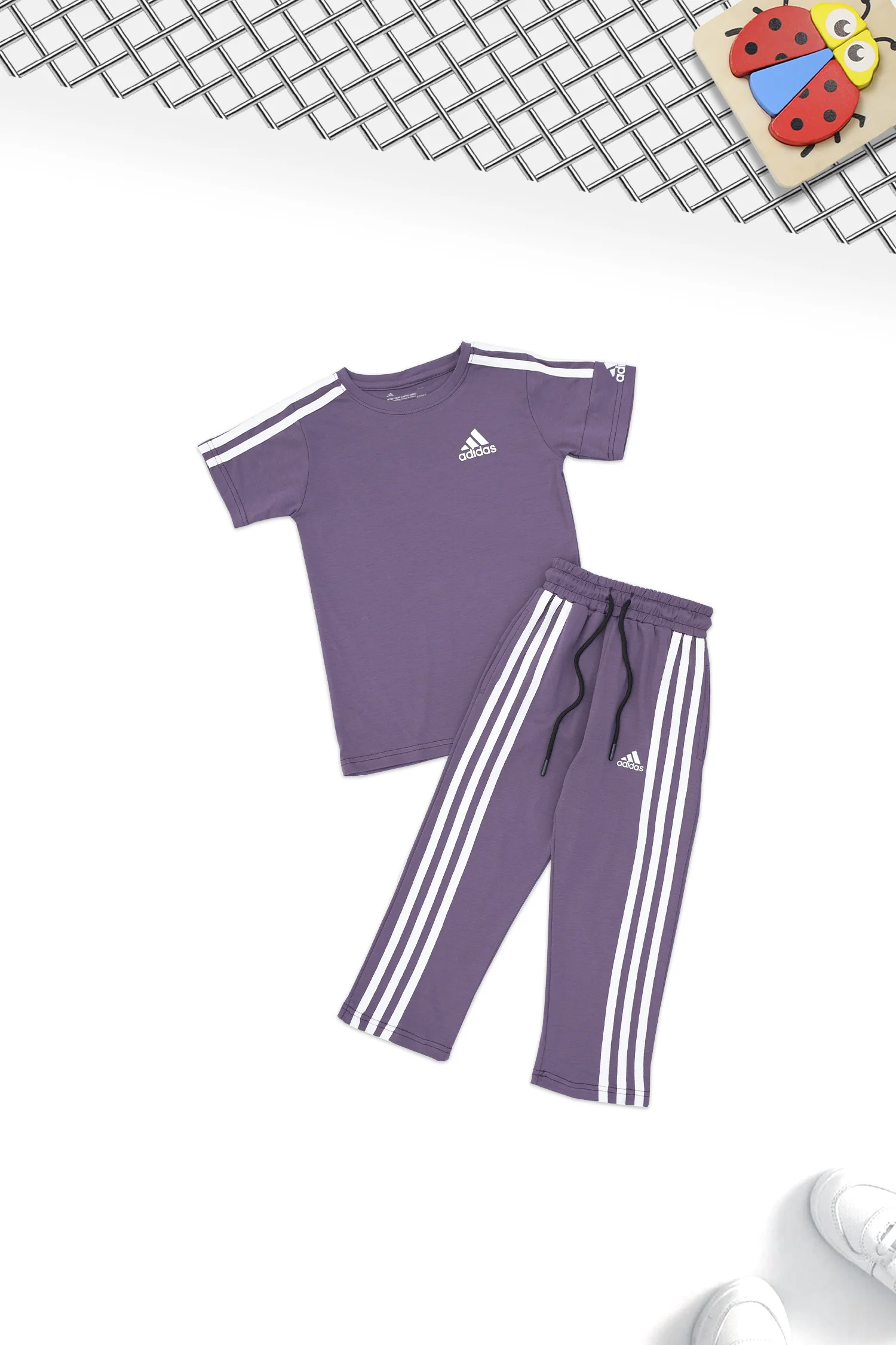 Adds Essential Three Stripes Kids Co-Ord Set - Image 5