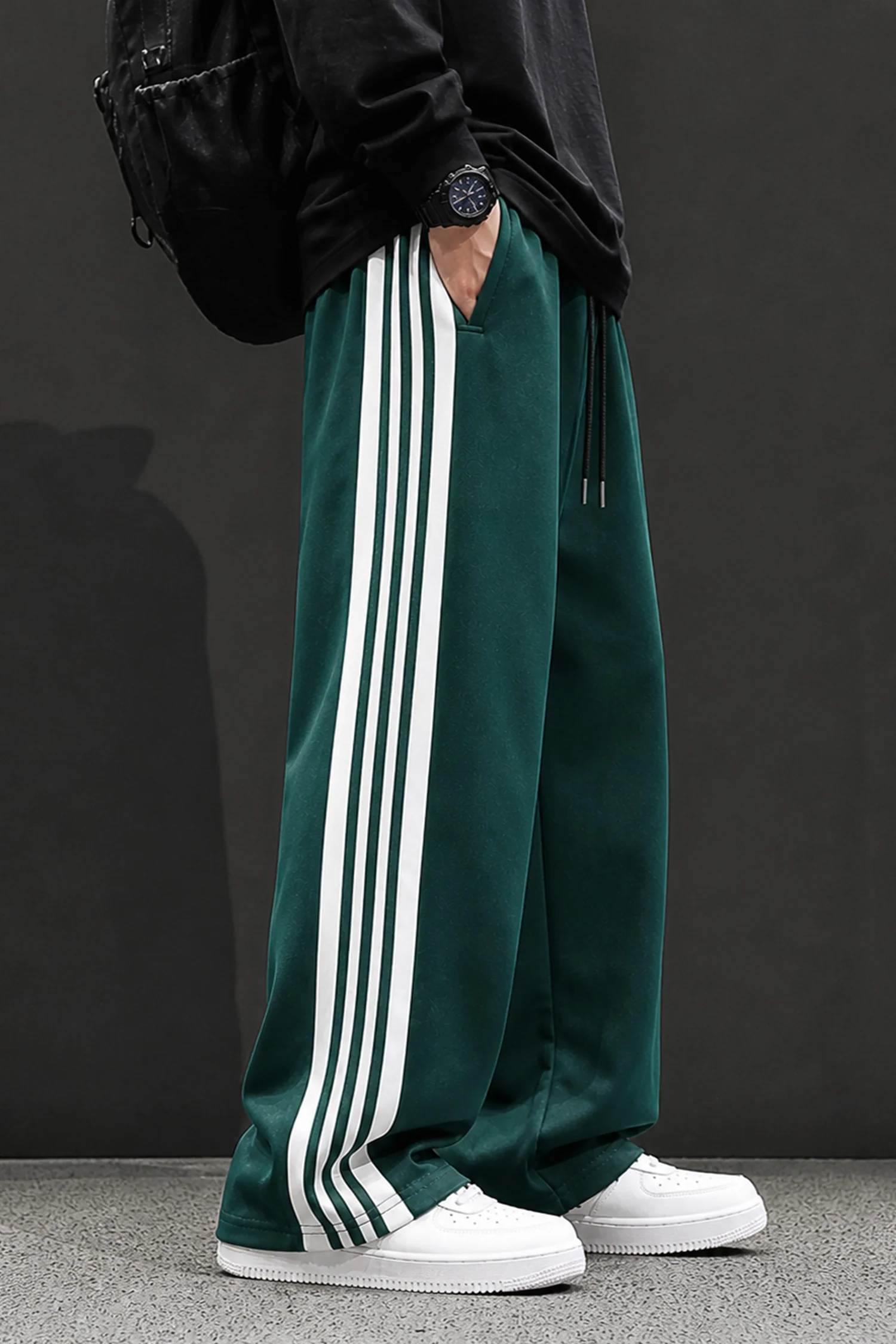 Adds Straight Side Lining Loose Bottom Trouser In Green - Image 3