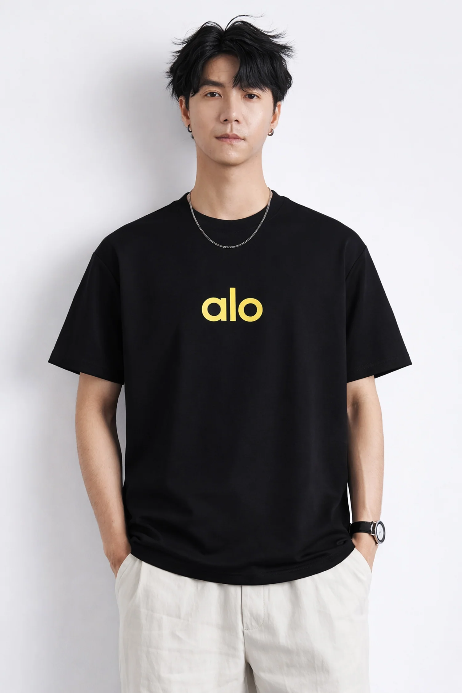 Alo Front Minimalist Style Men's Tee - Image 6