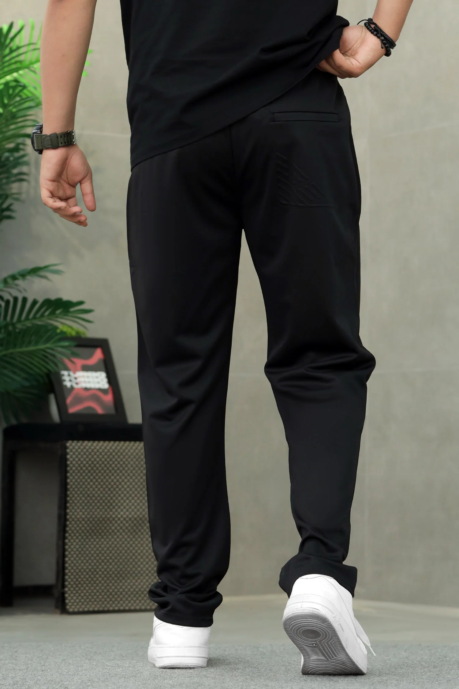 Armni Straight-Leg Imported Slim-Fit Trouser In Black - Image 3