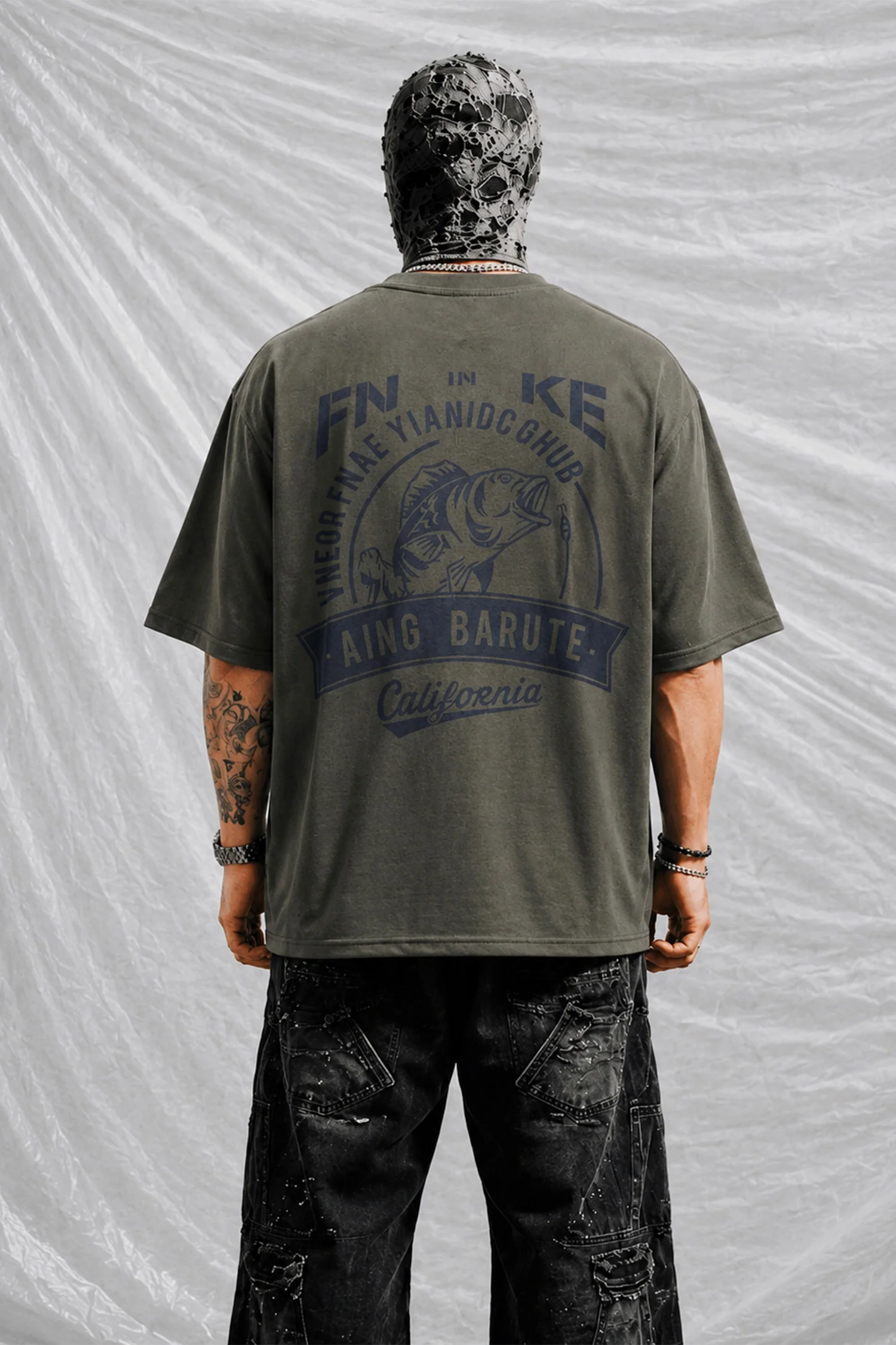 California Relaxed Graphic Oversize Tee In Dark Grey - Image 2