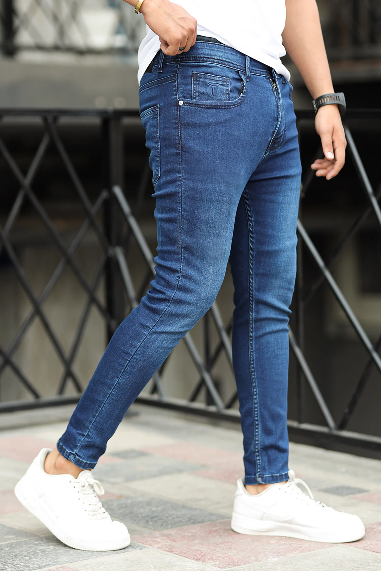Citywave Edge Turbo Ankle Fit Jeans In Navy Blue - Image 3