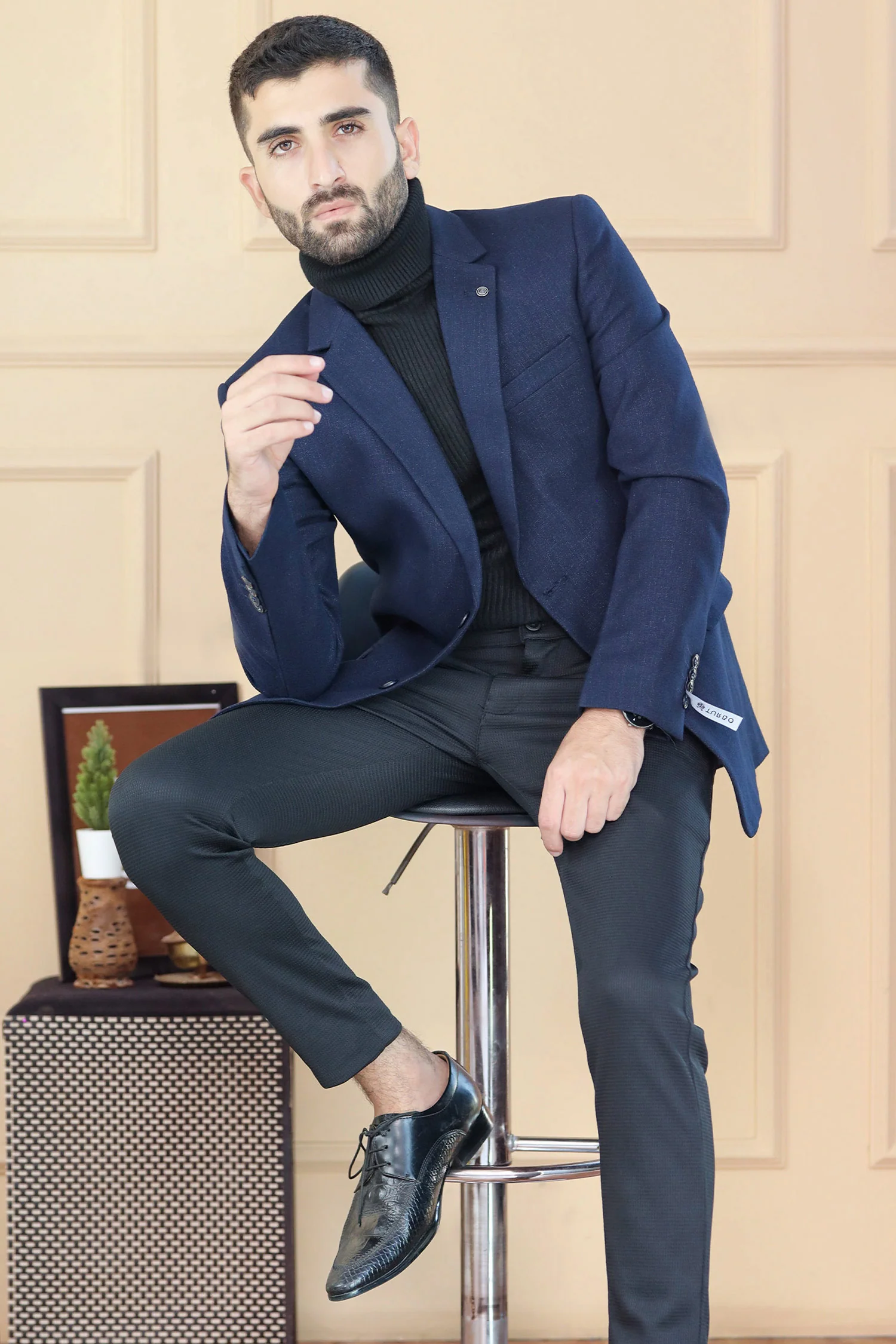 Classic Rich SleekLine Men Blazer - Image 13