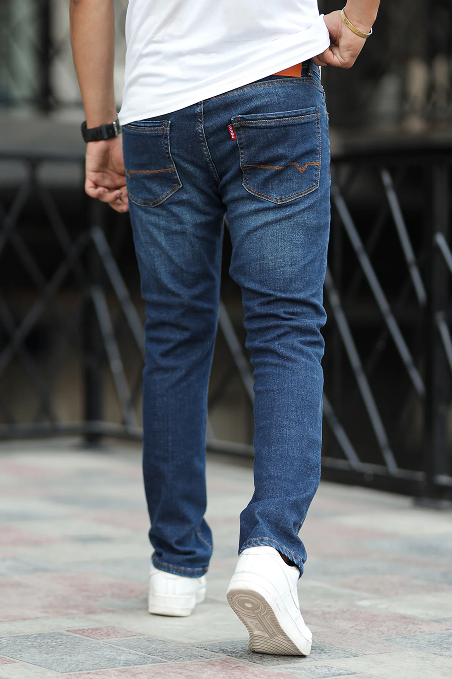 Classic Slim Fit Turbo Jeans In Navy Blue - Image 4