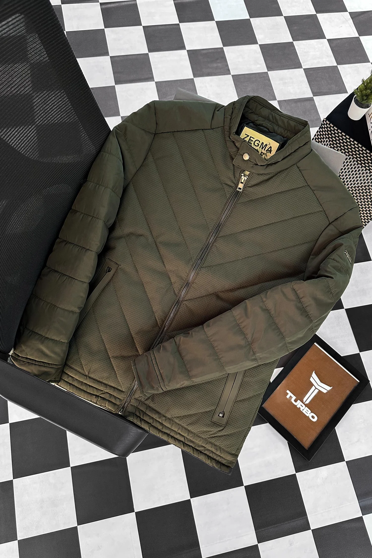 Cross Pattern Bubble Padded Imported Puffer Jacket - Image 13