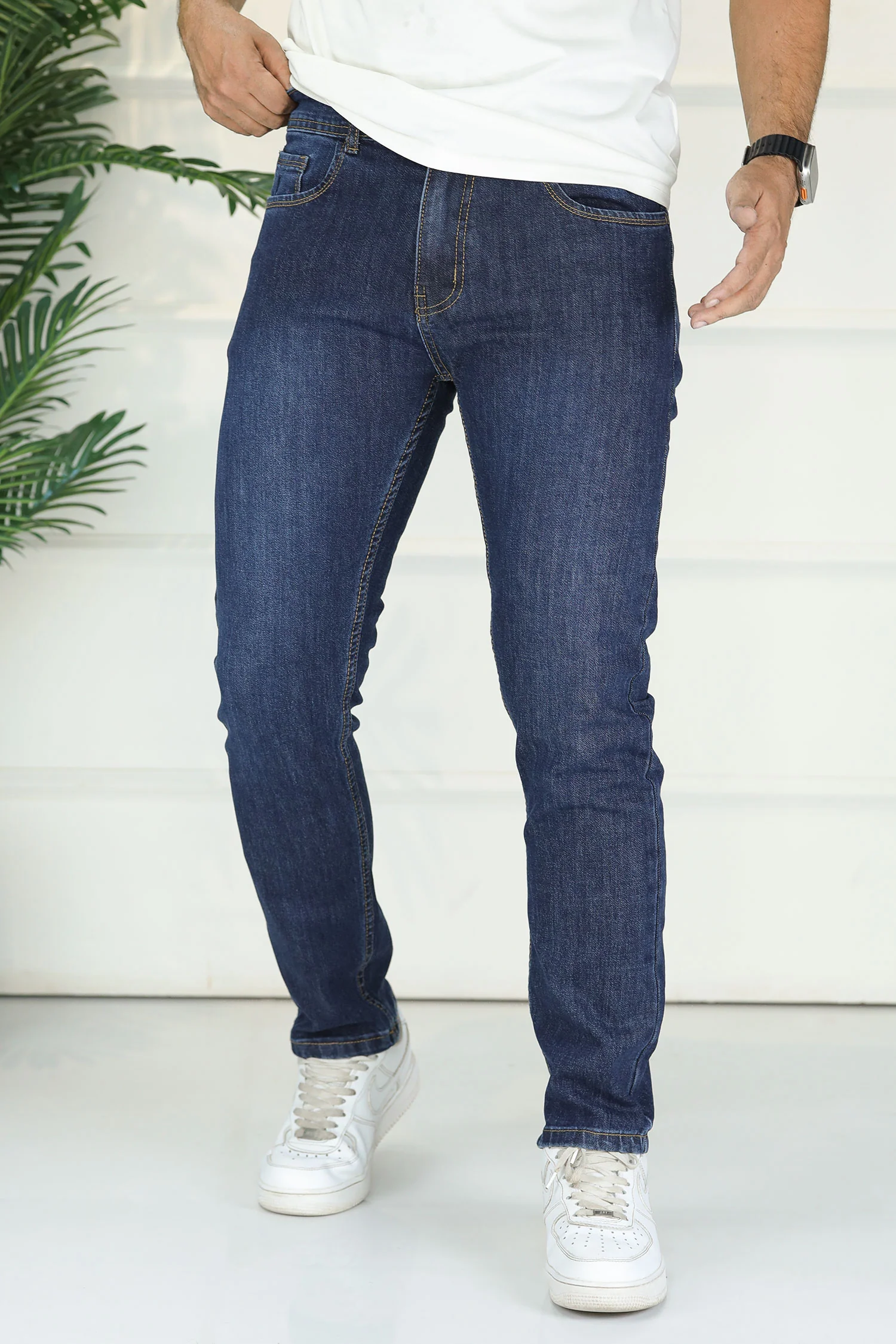 Turbo Heritage Standard Slim Fit Jeans In Navy Blue - Image 3