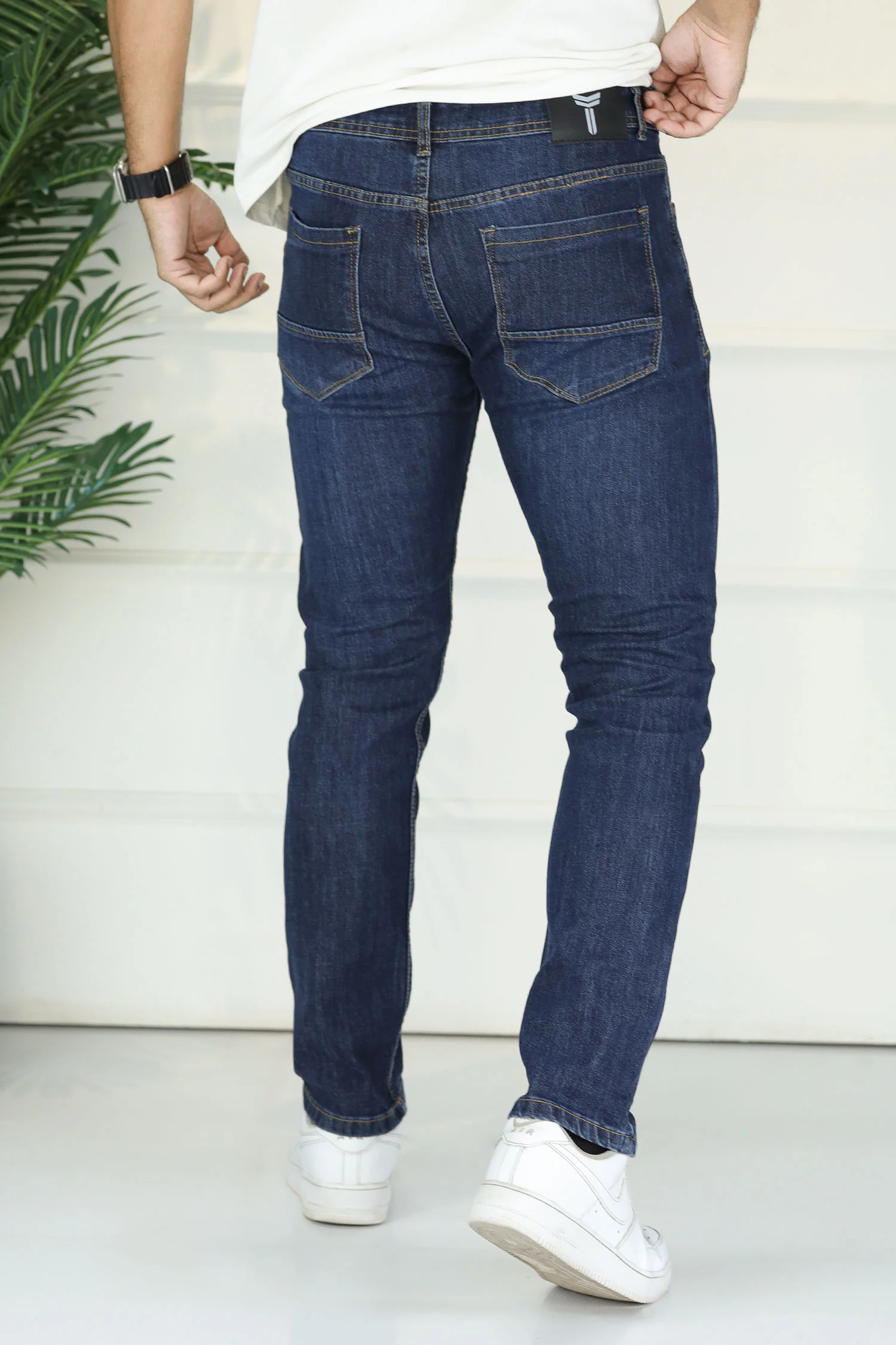 Turbo Heritage Standard Slim Fit Jeans In Navy Blue - Image 4
