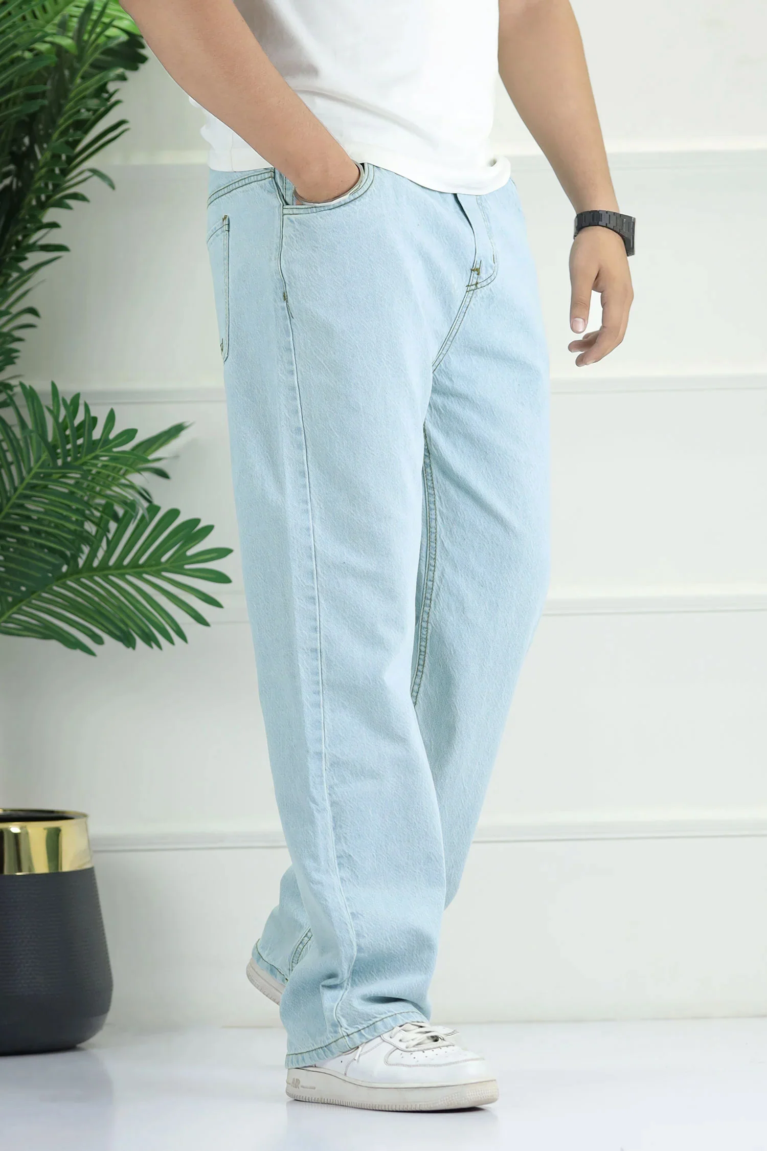 Denim 'Urban Skater' Comfort-Waist Baggy Jeans In Ice Blue - Image 4