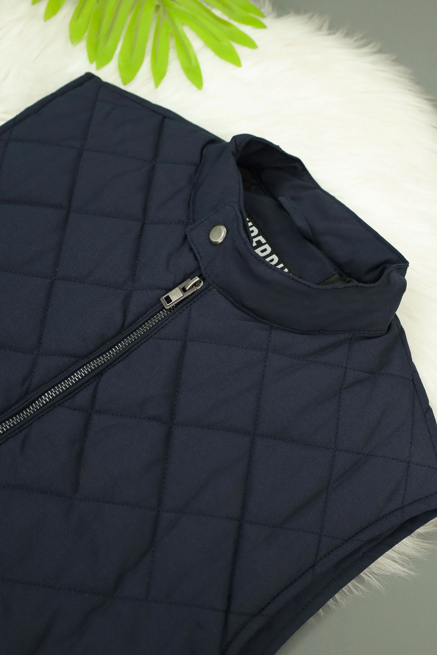 Diamond Quilted Heritage Vest Imported Men's Gilet In Navy Blue - Image 3