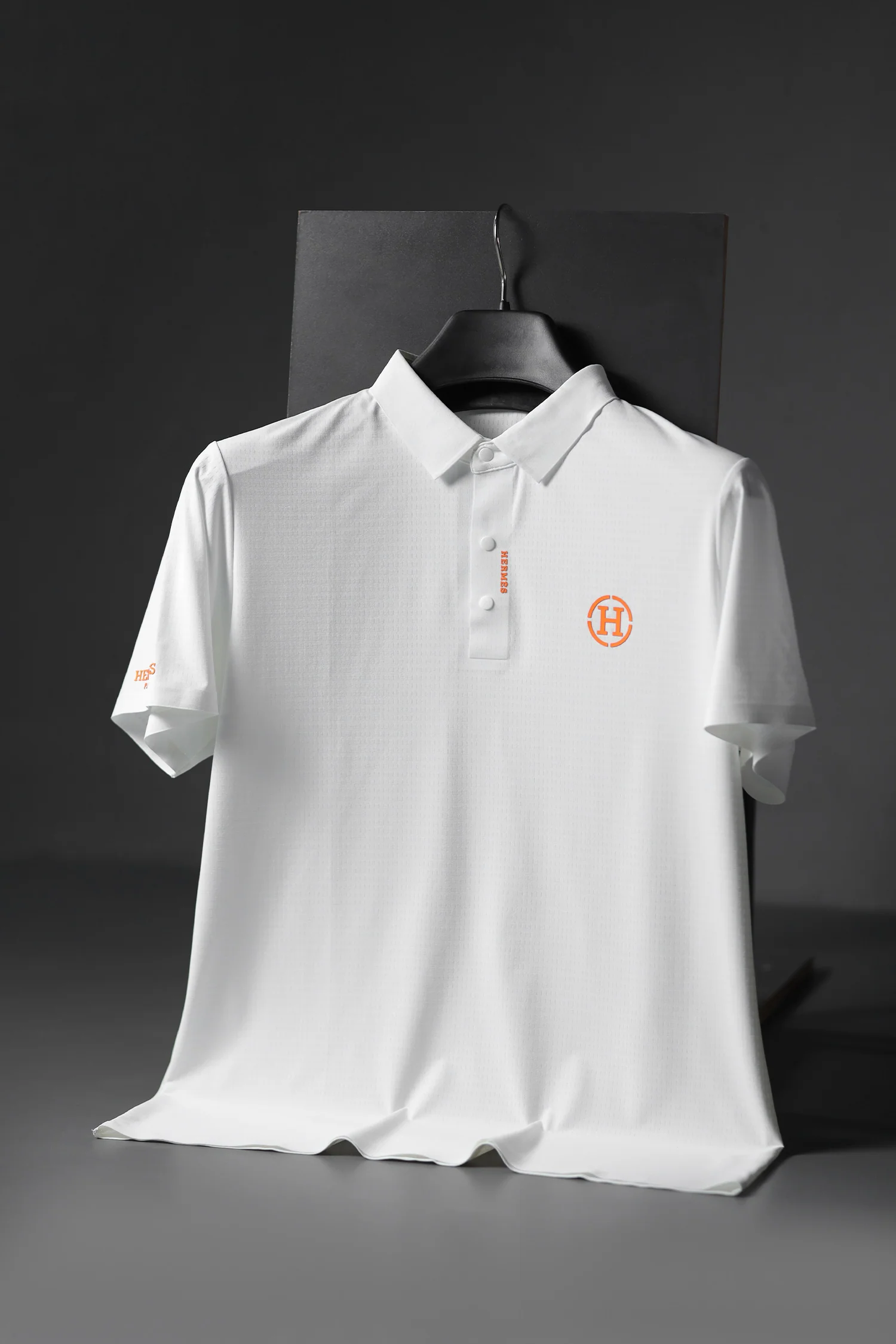 Hrms Orange Accent Logo Style Men's Polo Shirt In White