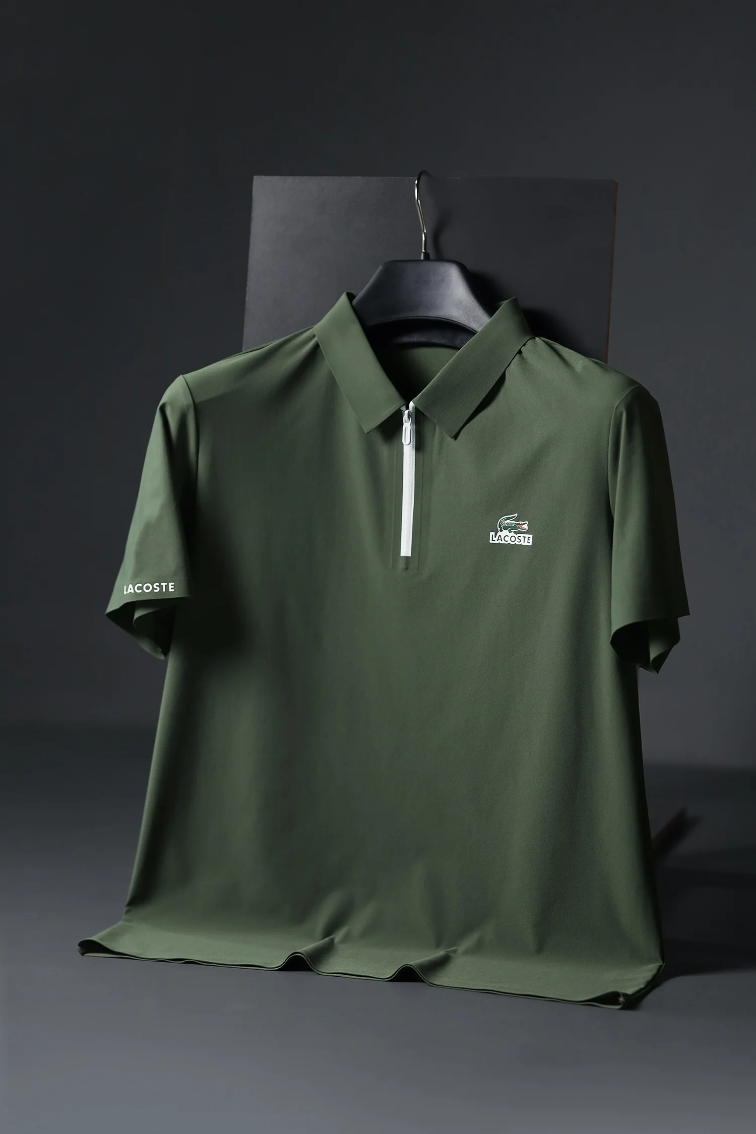 Lcste Classic Fit Men's Polo Shirt In Camo Green