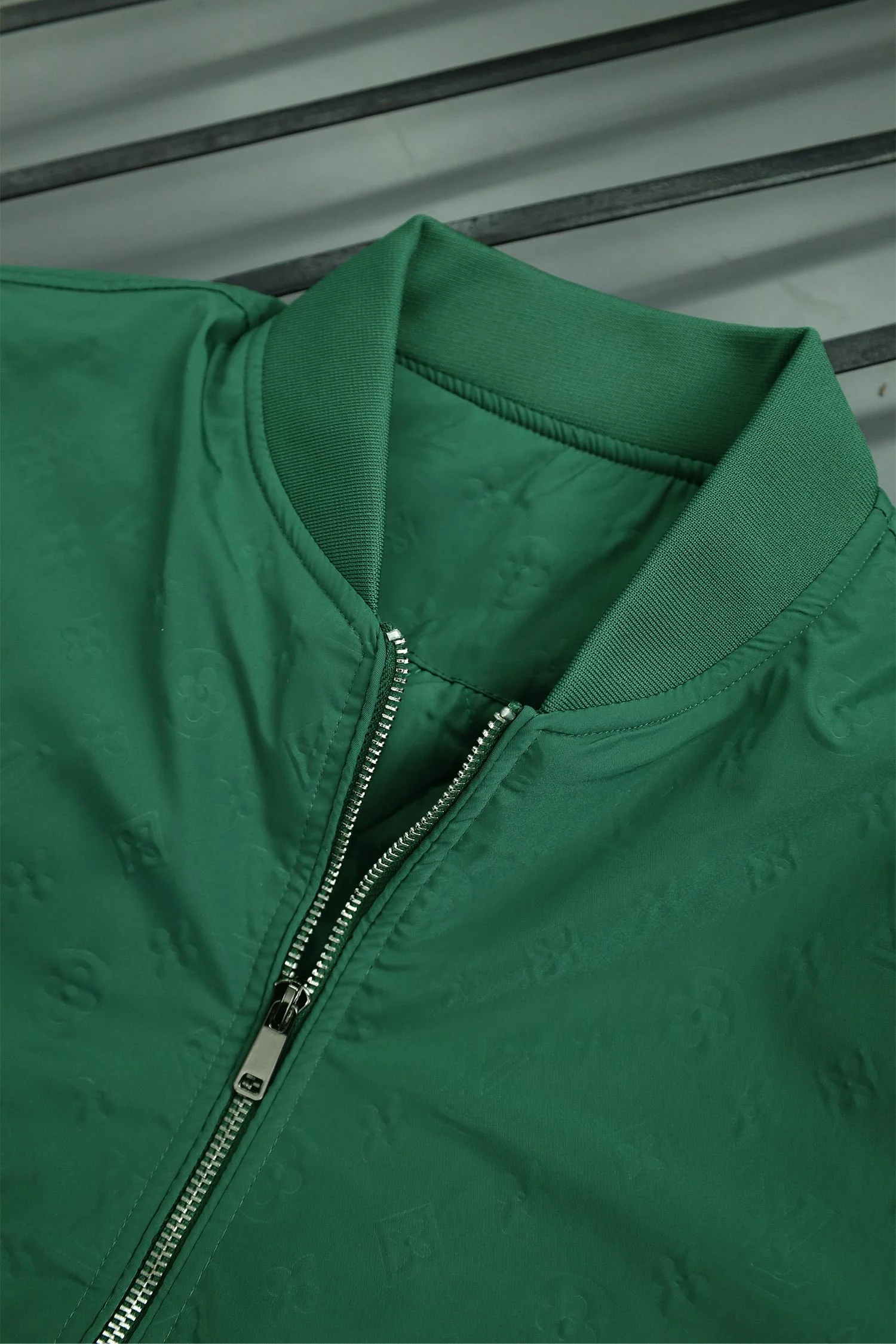 Luis Vten Winter Essential Imported Light Weight Jacket In Parrot Green - Image 3