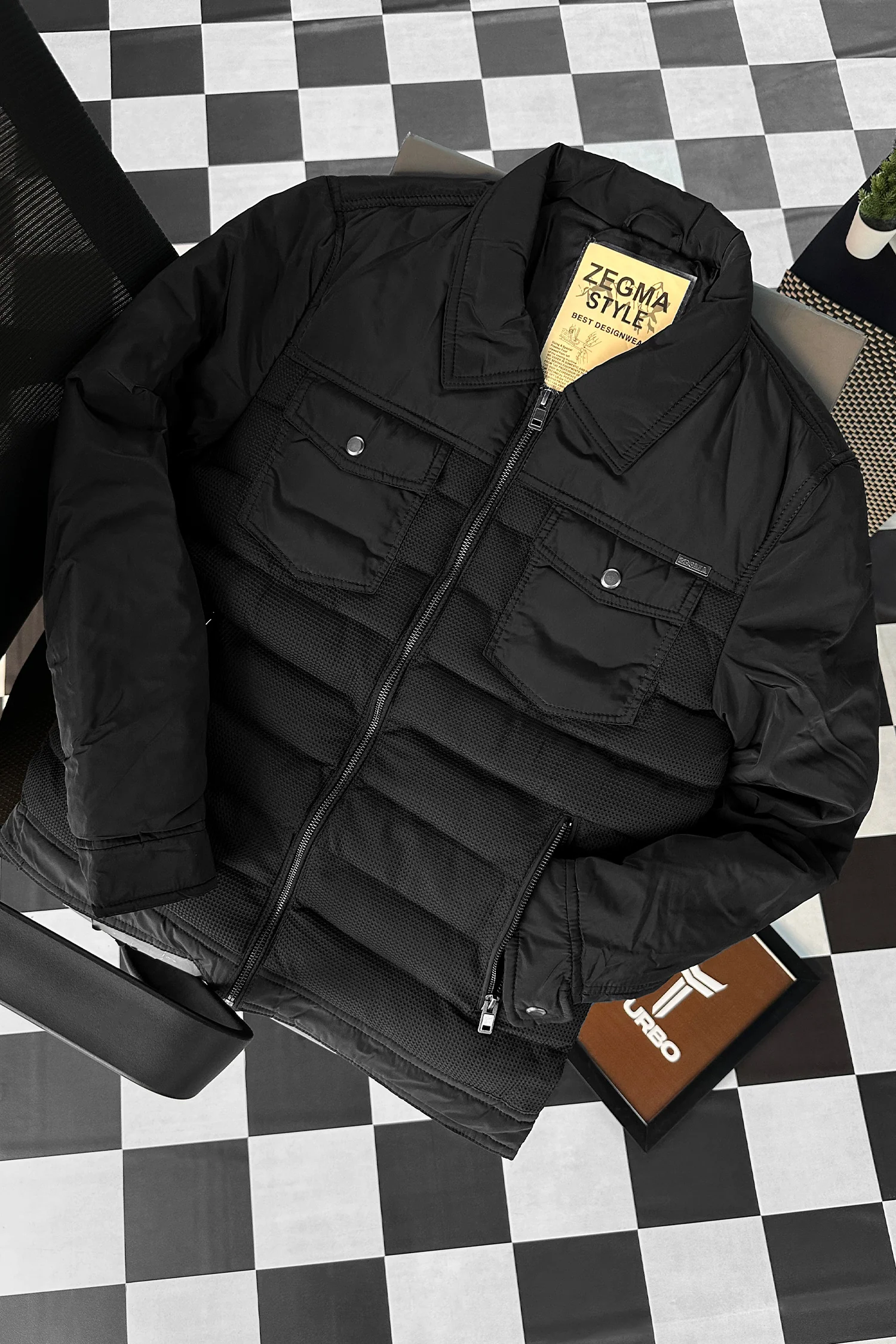 Men's Double Pocket Imported Puffer Jacket In Black - Image 2