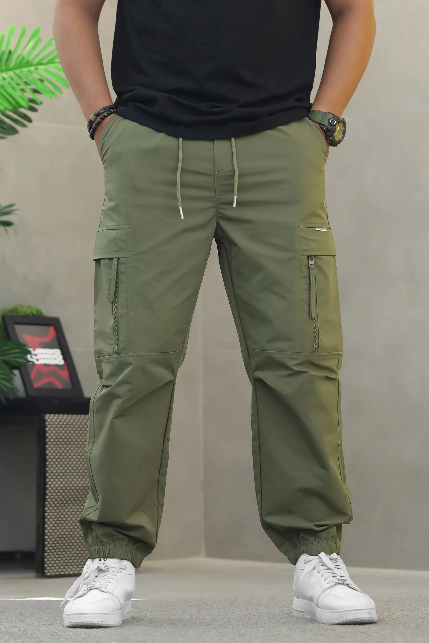 Men's Lightweight Multiple-Pockets Cargo Trouser - Image 5