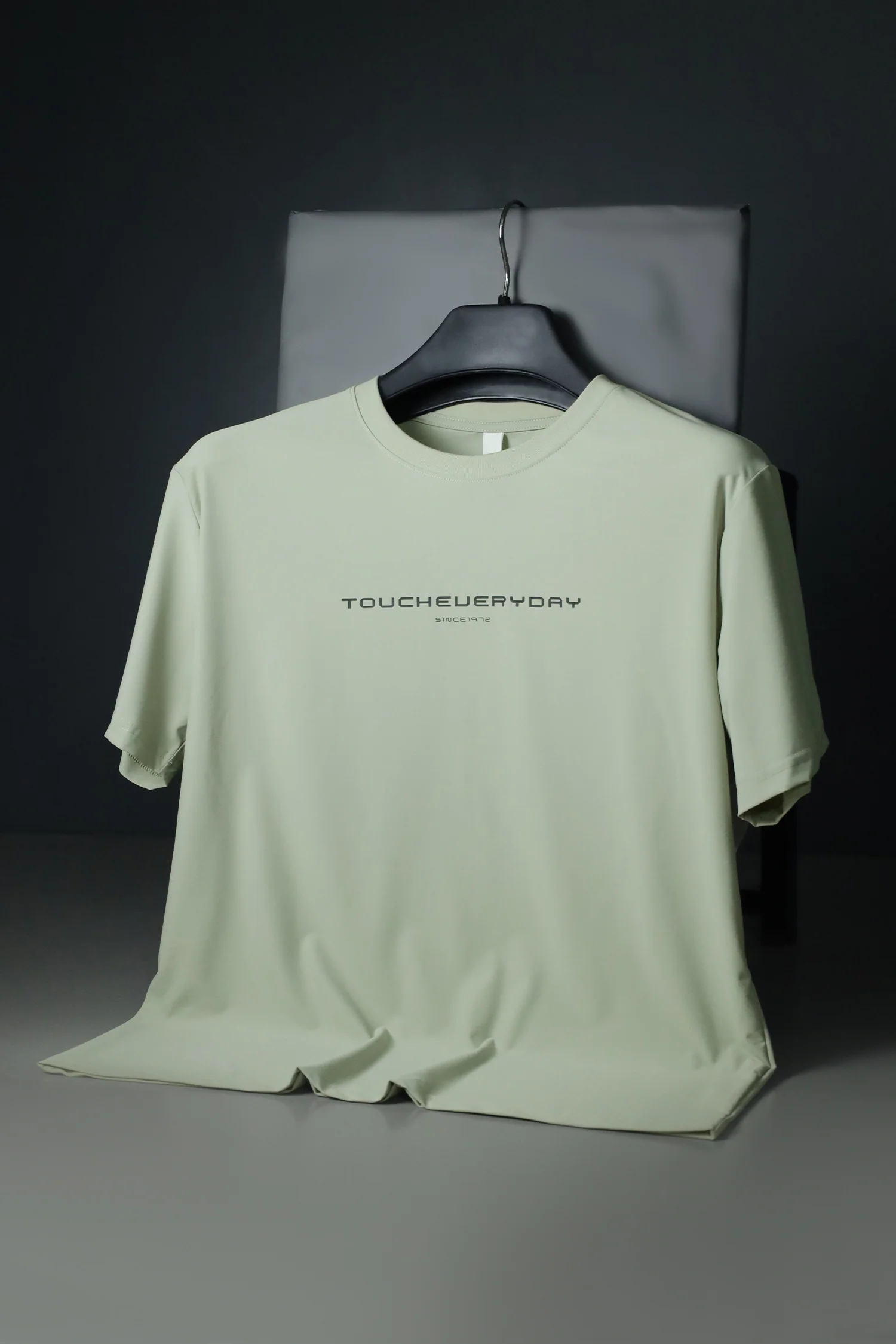 Minimal Street Wear Round Neck T-shirt - Image 8