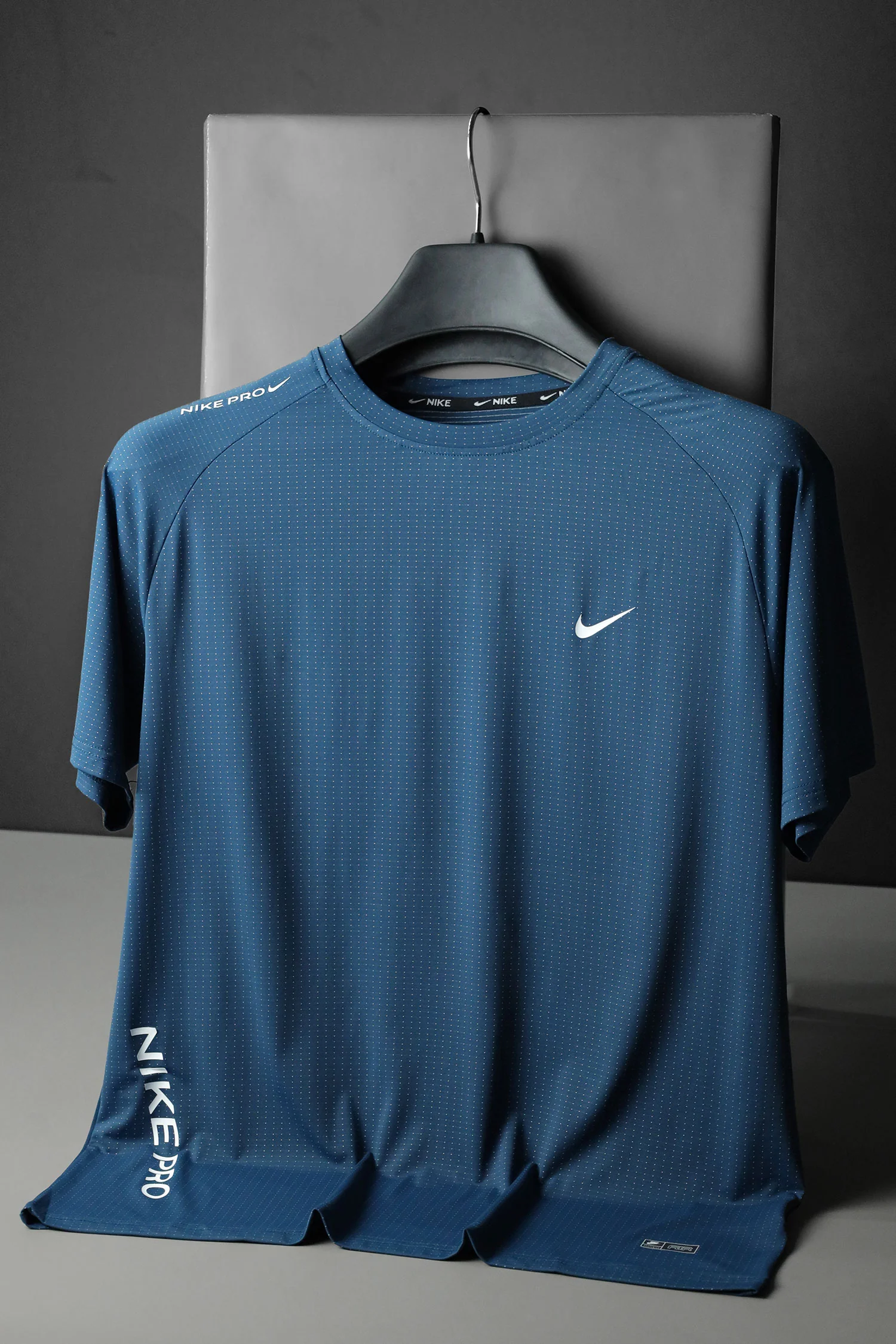 Nike Honeycomb Textured Dry-Fit Tee - Image 9