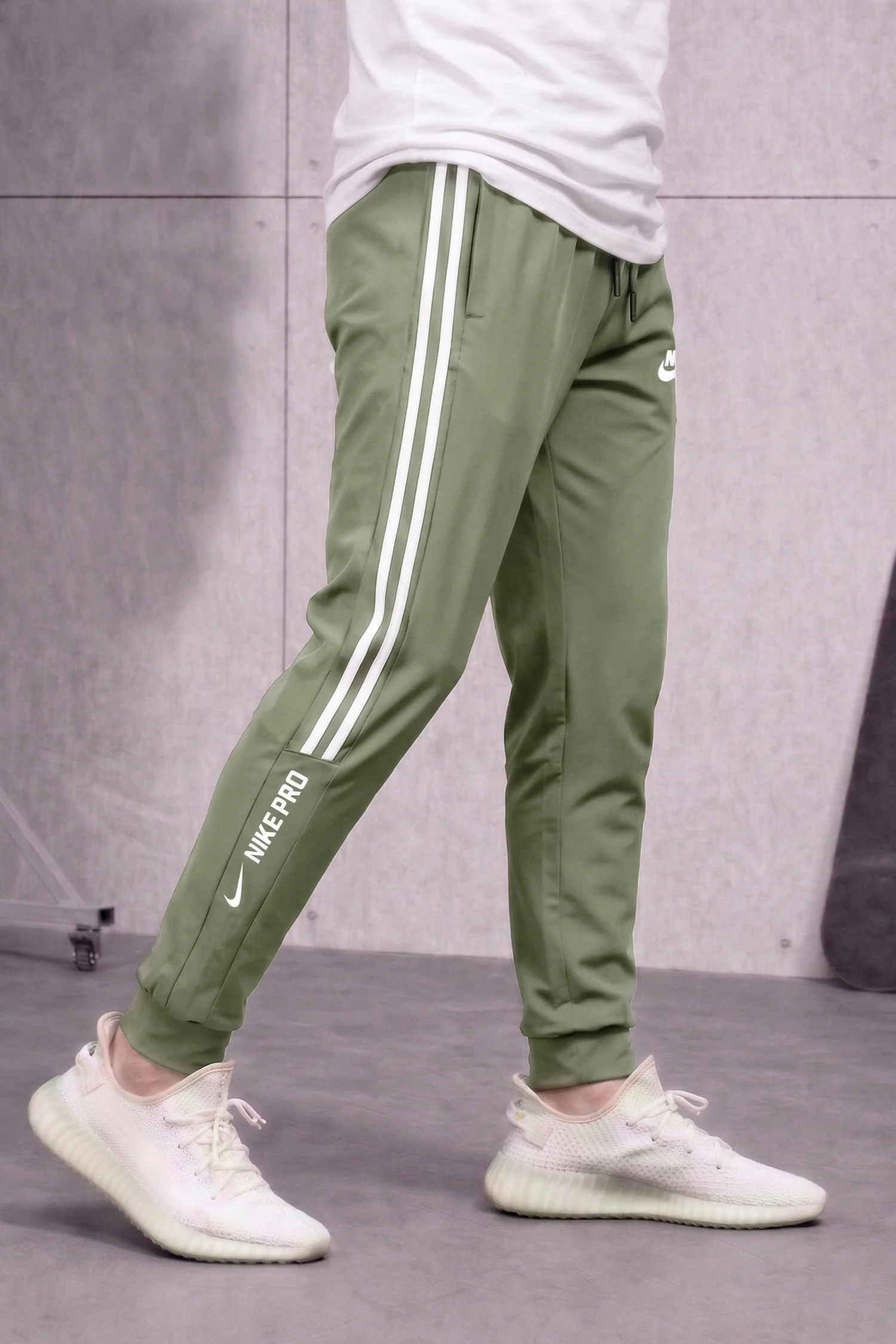 Nke Elegant Look Dry-Fit Trouser - Image 4