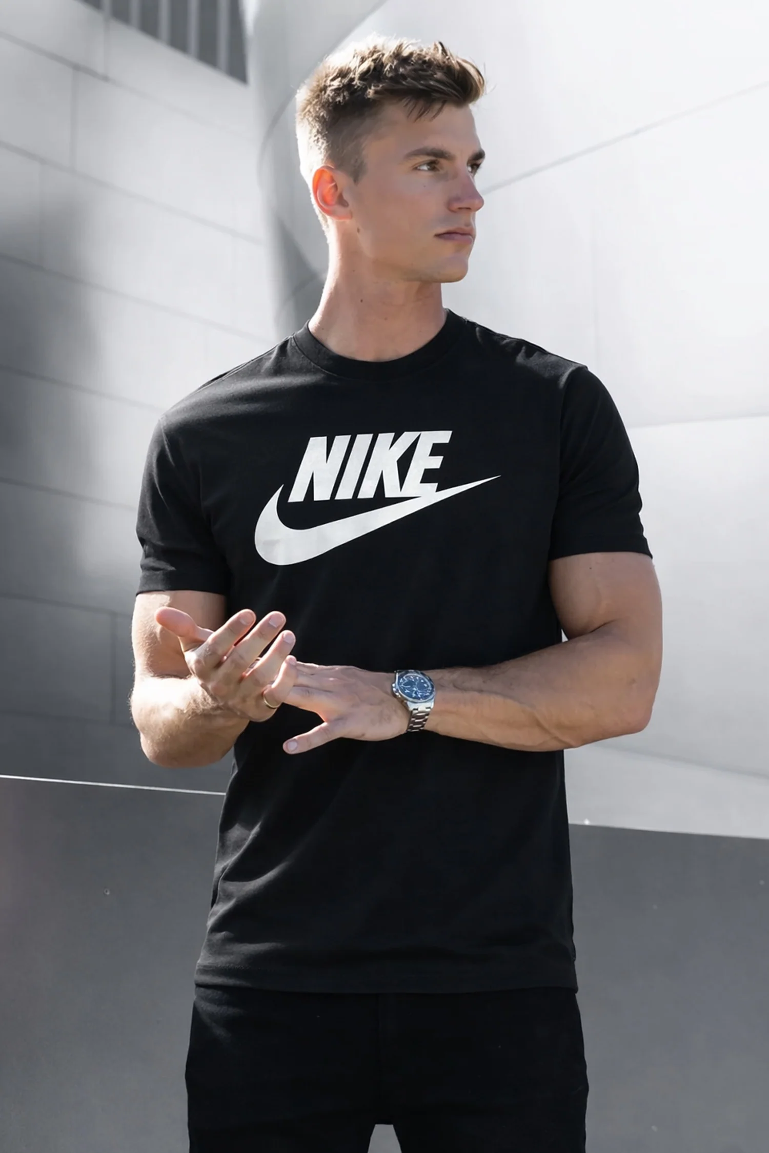 Nke Icon Futura Men's Tee - Image 7