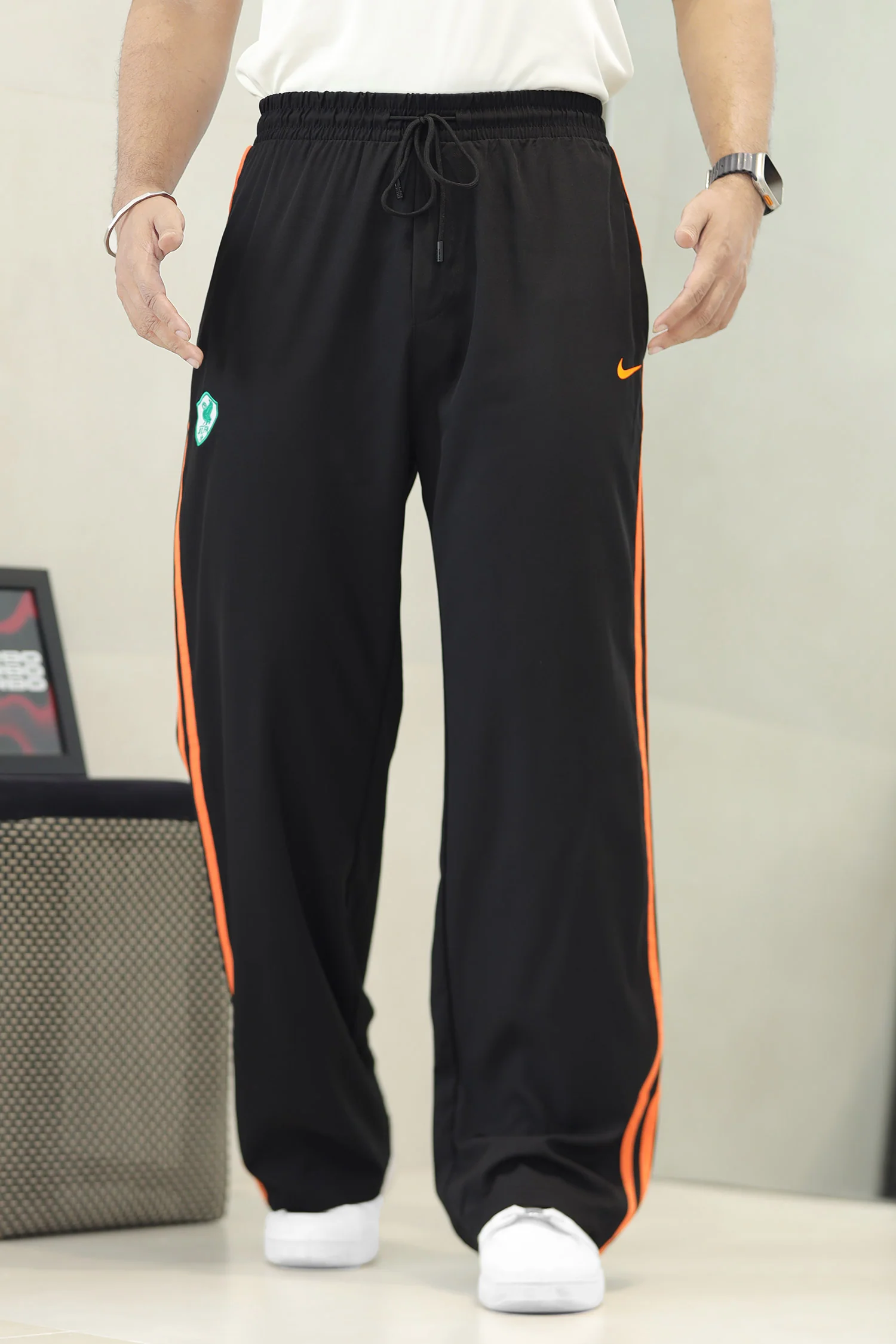 Nke Imperial Side Stripe Loose Bottom Trouser - Image 15