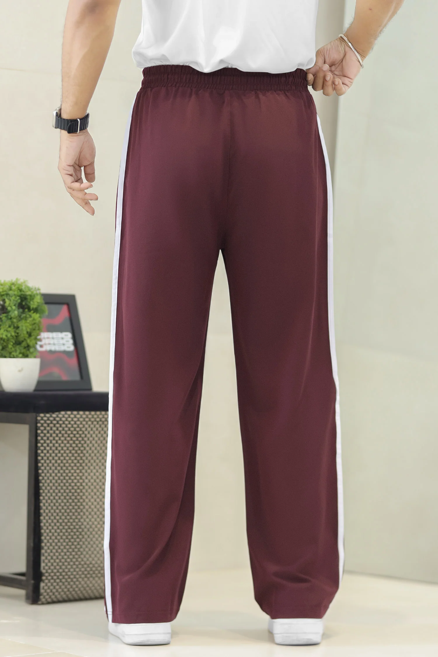 Nke Imperial Side Stripe Loose Bottom Trouser In Plum - Image 3