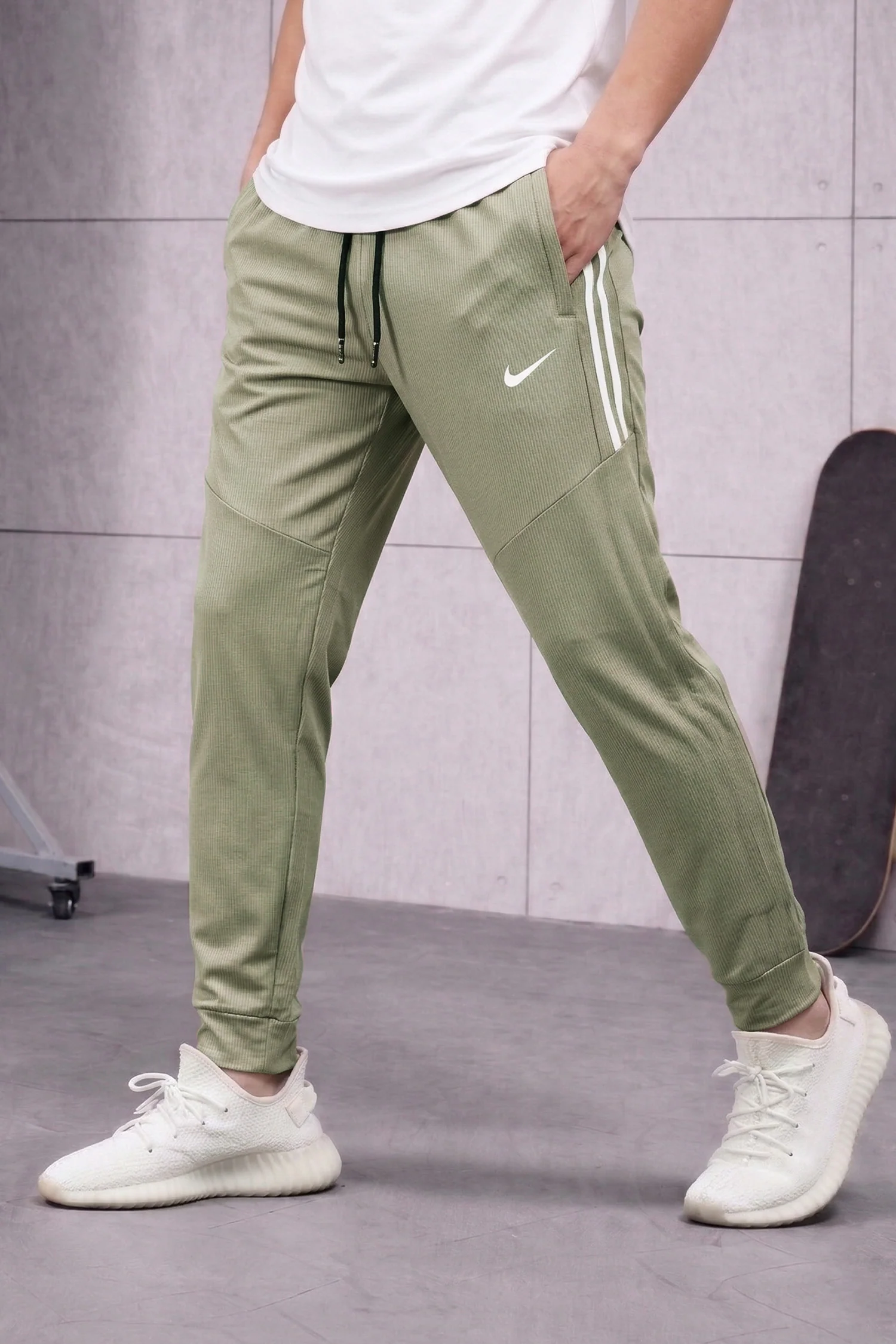 Nke Lininng Texture Style Dry-Fit Trouser - Image 5