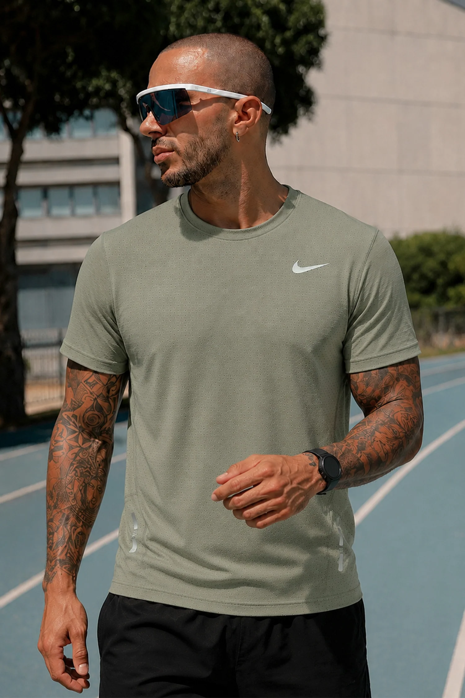 Nke Miler Breathable Slub Imp Dry-Fit Tee In Light Sage