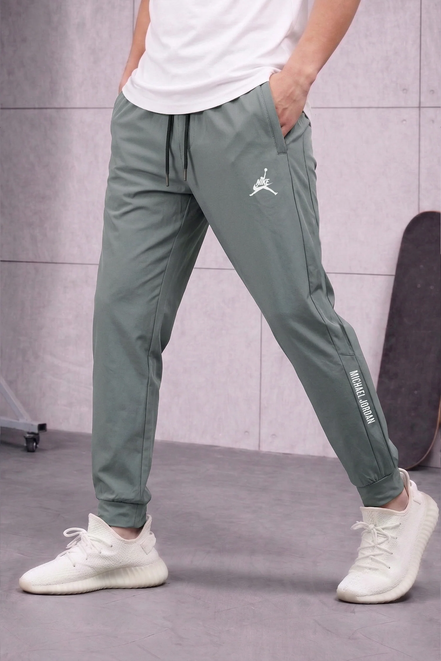 Nke Plain Design Dry-Fit Trouser