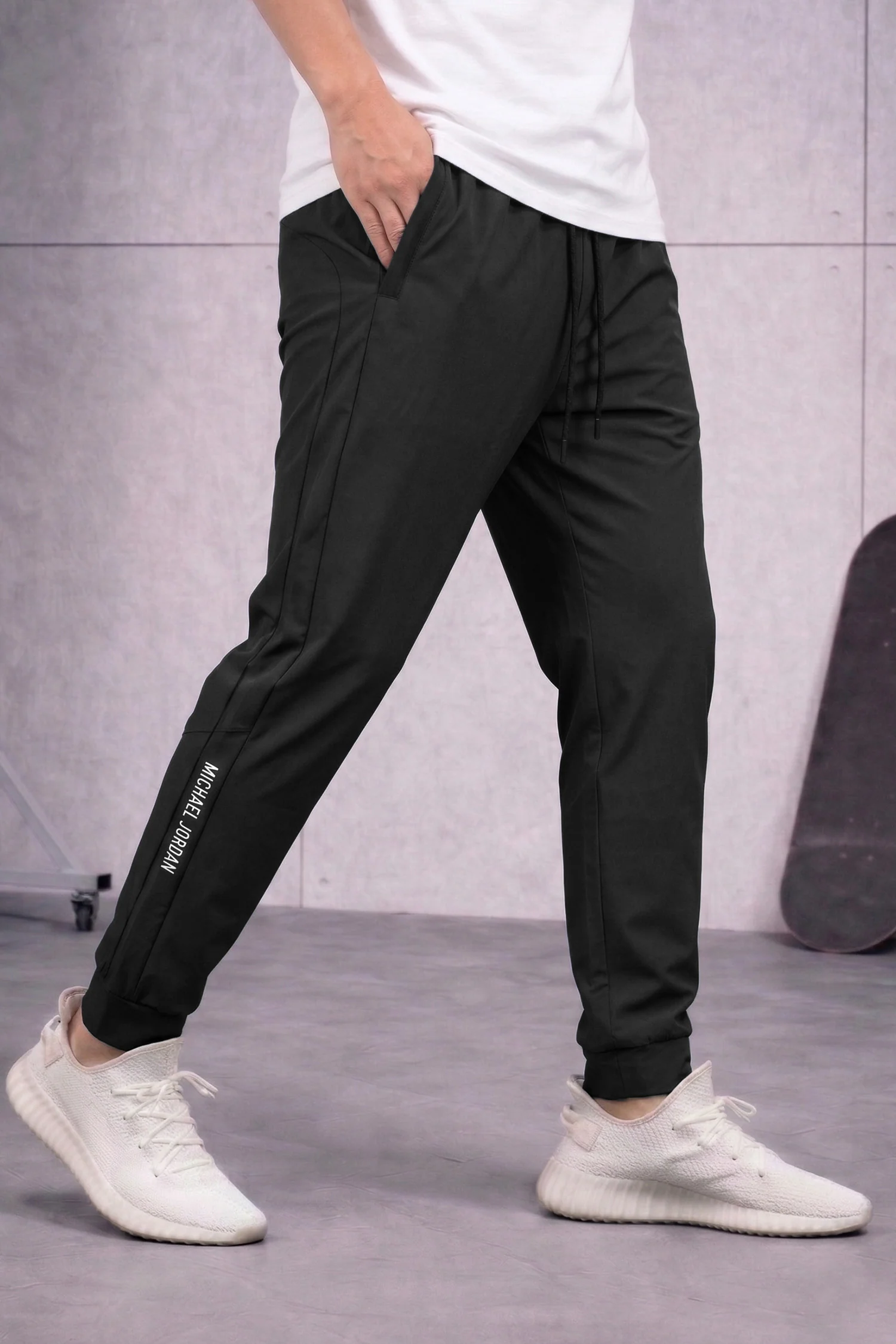 Nke Plain Design Dry-Fit Trouser In Black - Image 2