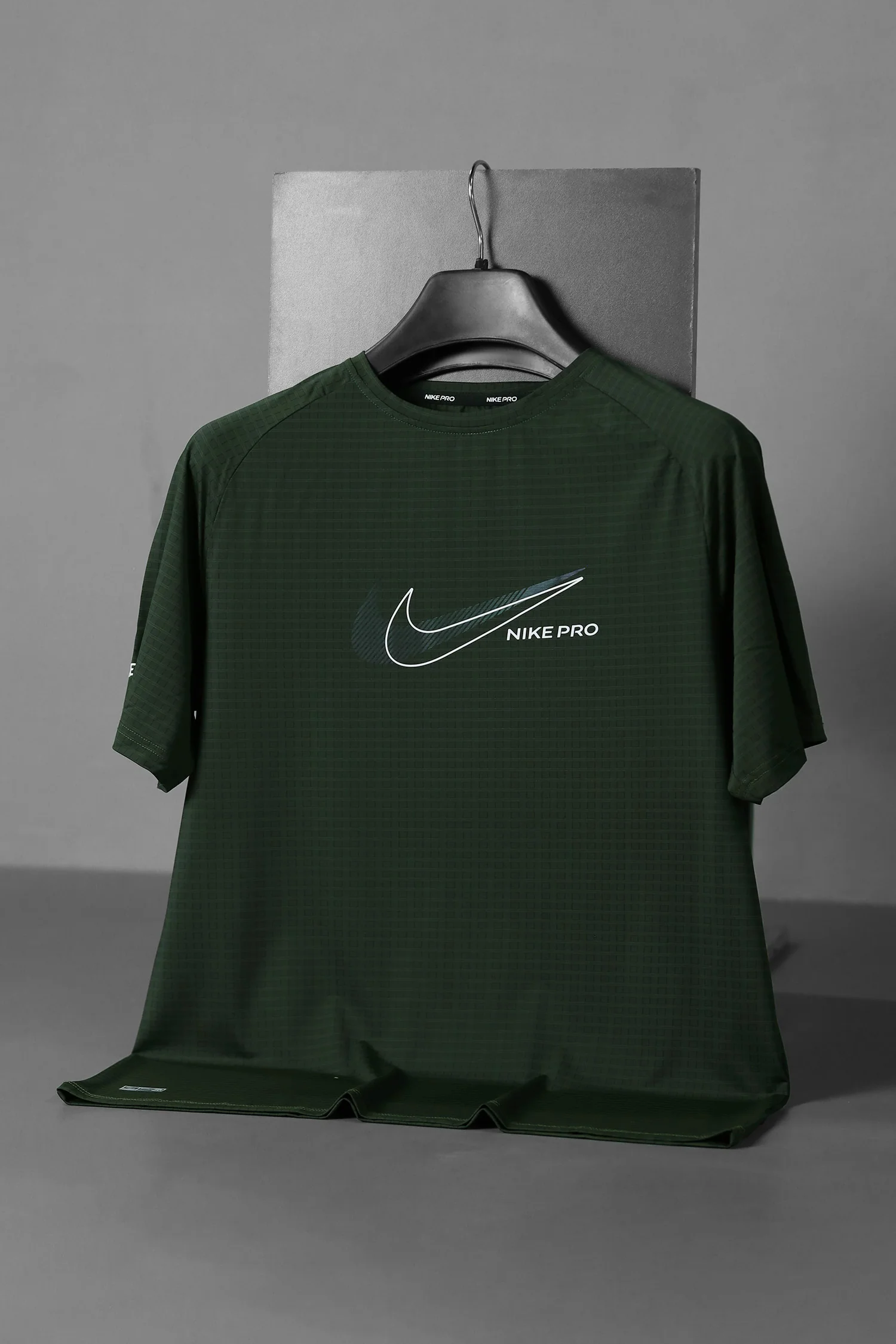 Nke Pro Honey Comb Textured Imp Dry-Fit Tee - Image 2