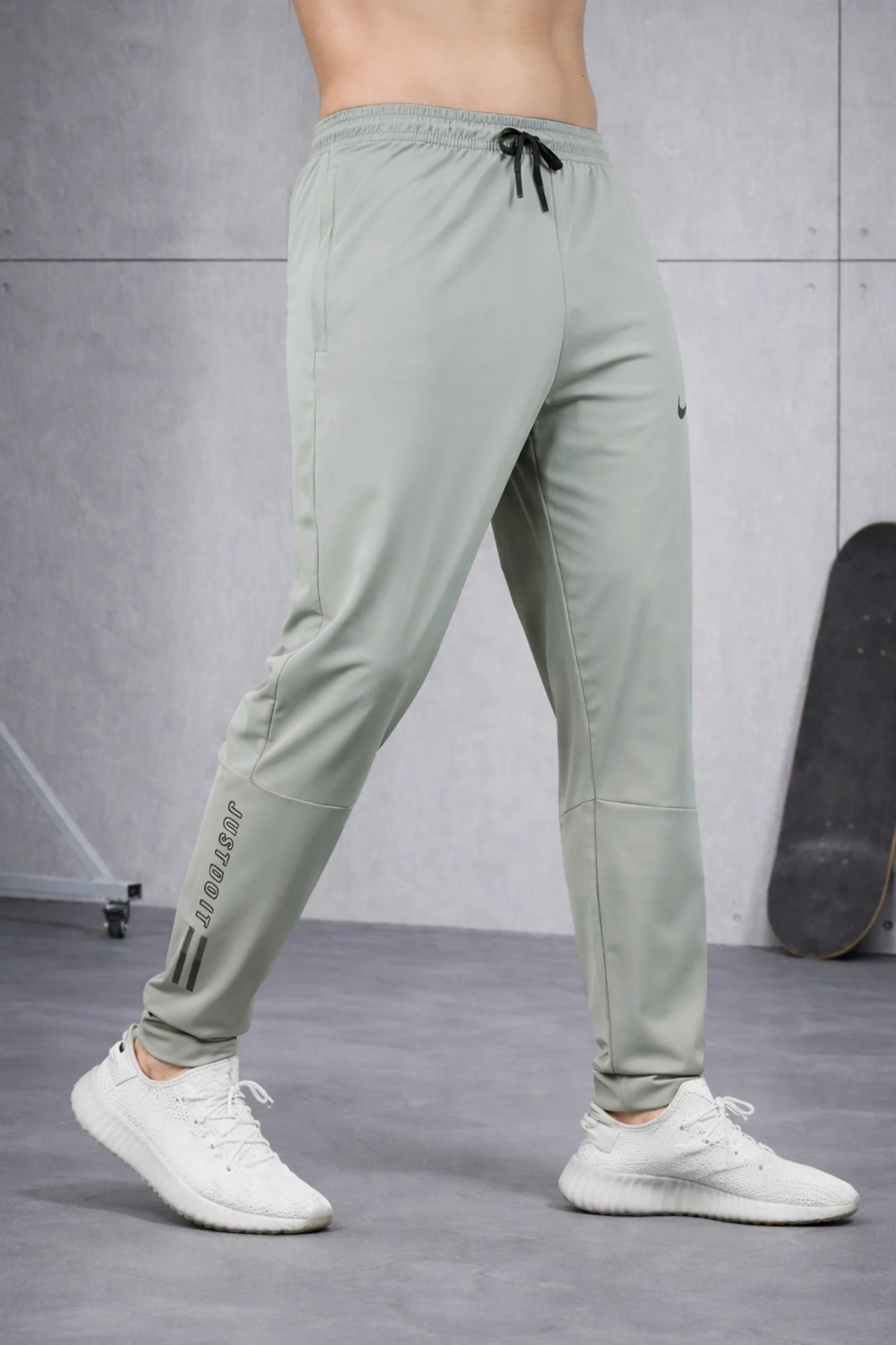 Nke Rapid Fit Men's Dry-Fit Trouser In Slate Grey - Image 2