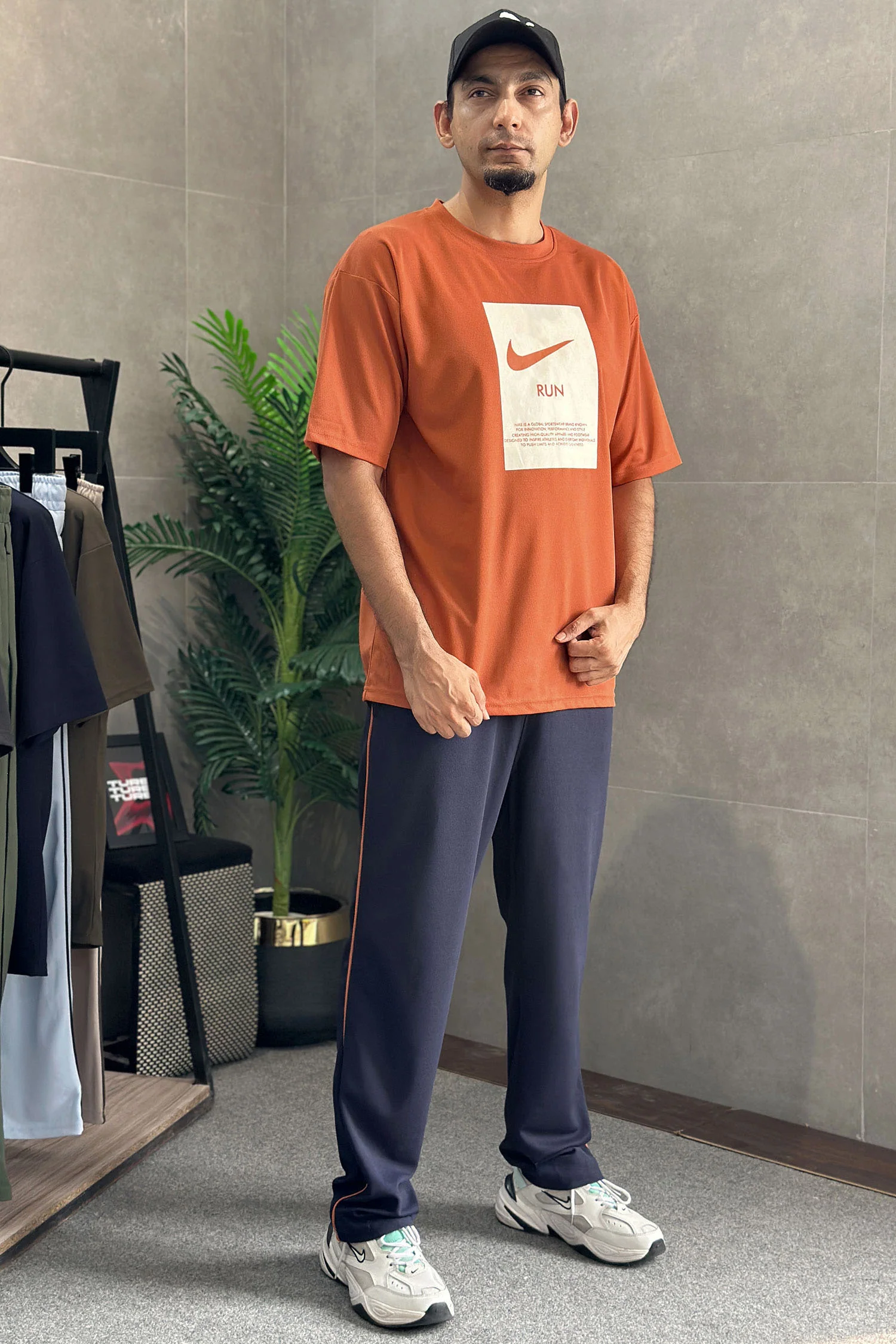 Nke Run Heritage Graphic Men's Co-Ord Set - Image 14