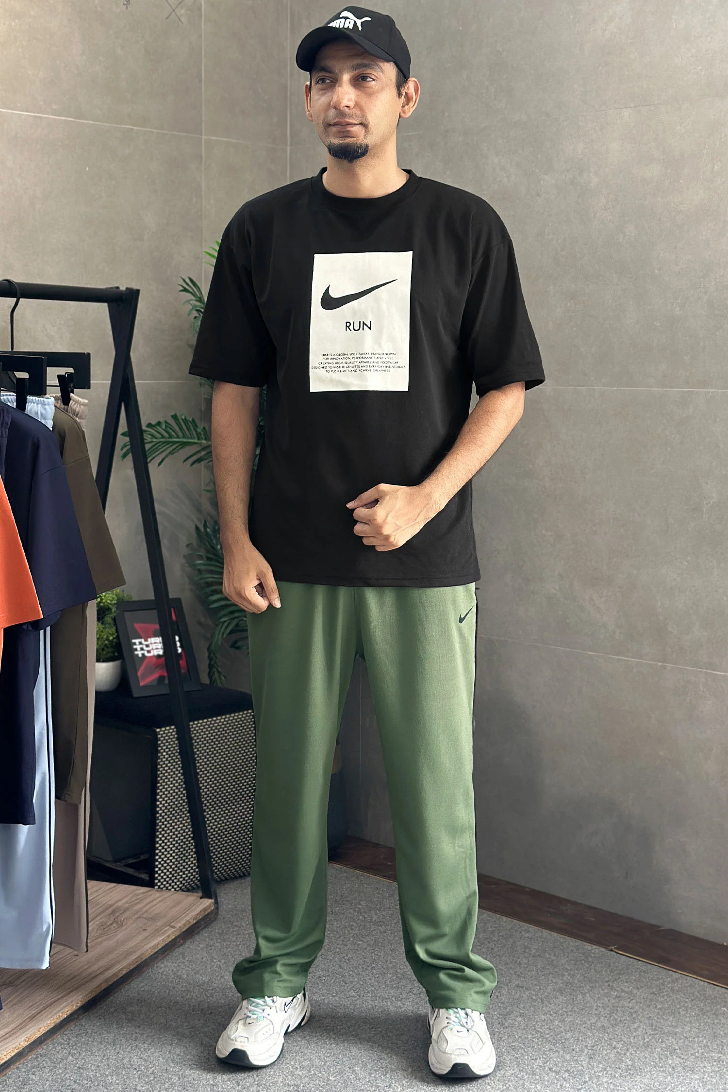 Nke Run Heritage Graphic Men's Co-Ord Set - Image 5