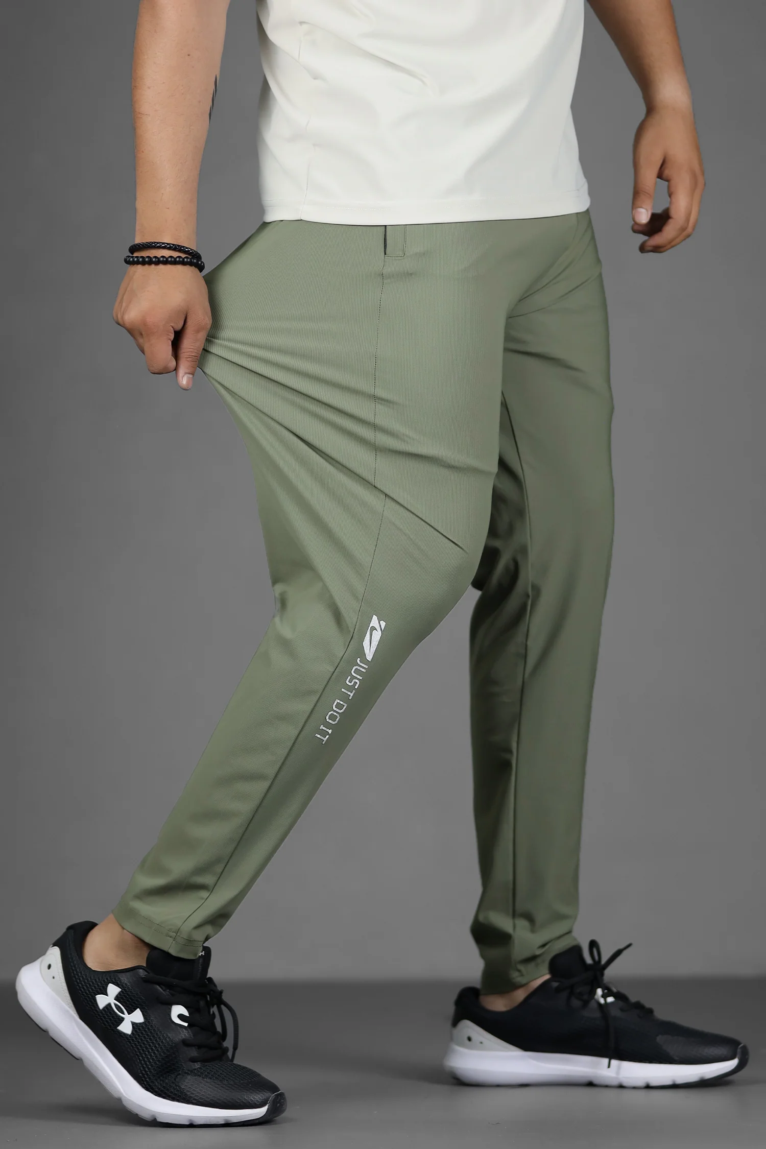 Nke "Running Challenger" Men's Imp Dry-fit Trouser - Image 6