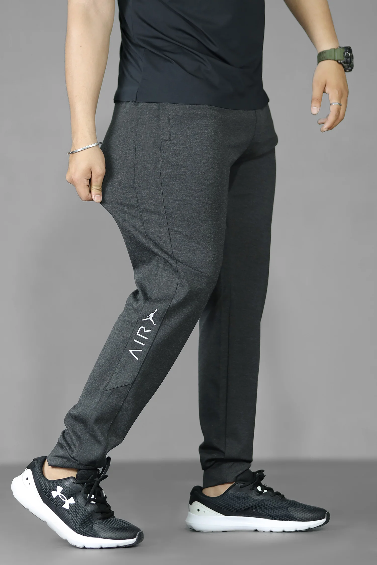 Jrdn Grip Style Men's Slim-Fit Trouser - Image 5