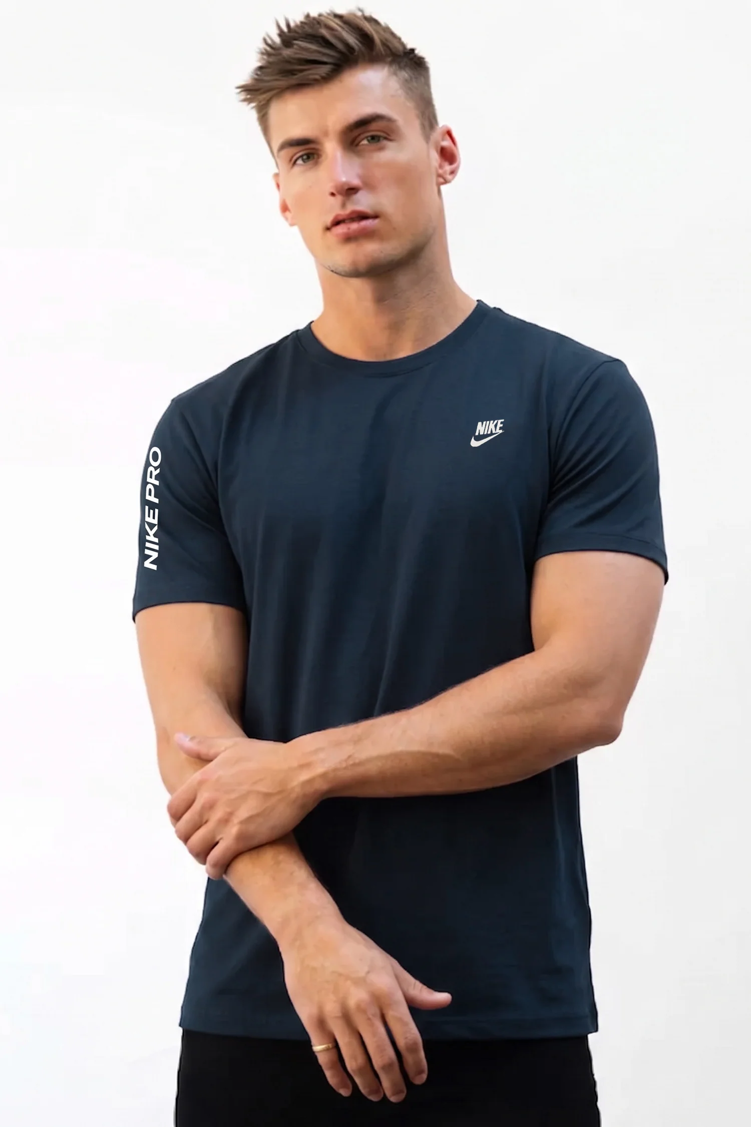 Nke Sportswear Premium Essential Men's Tee - Image 4