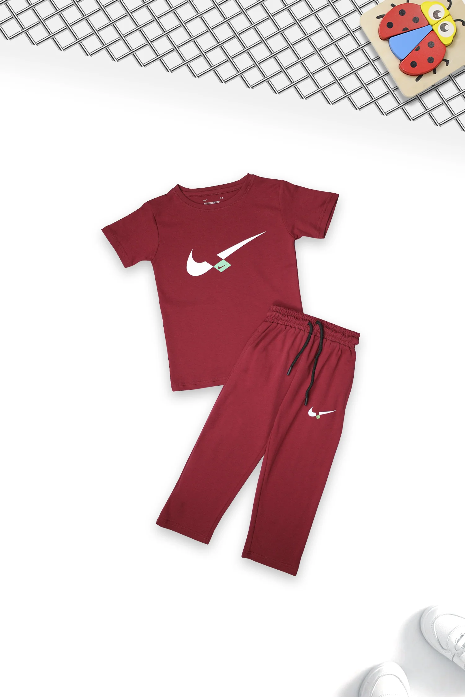 Nke Sportwear Printed Younger Kids Co-Ord Set In Maroon - Image 2