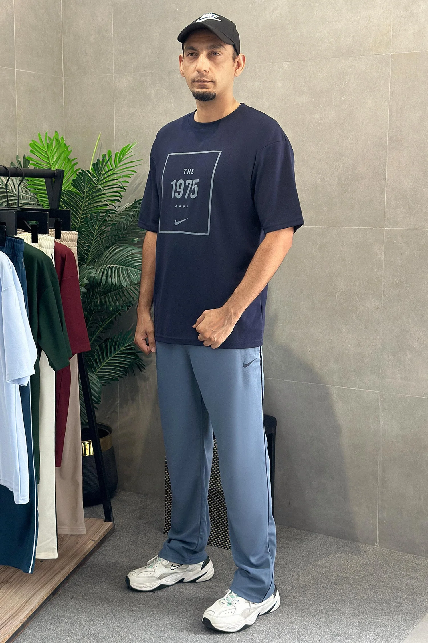Nke "The 1975" Retro Graphic Men's Co-Ord Set - Image 6