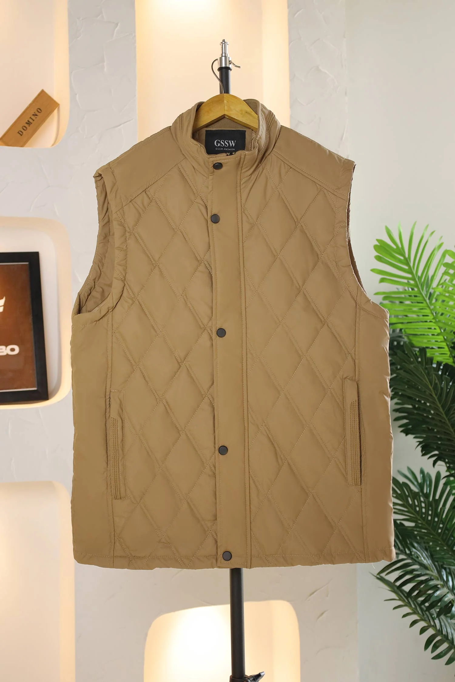 Outpost Makers Quilted Vest Men's Gilet - Image 2