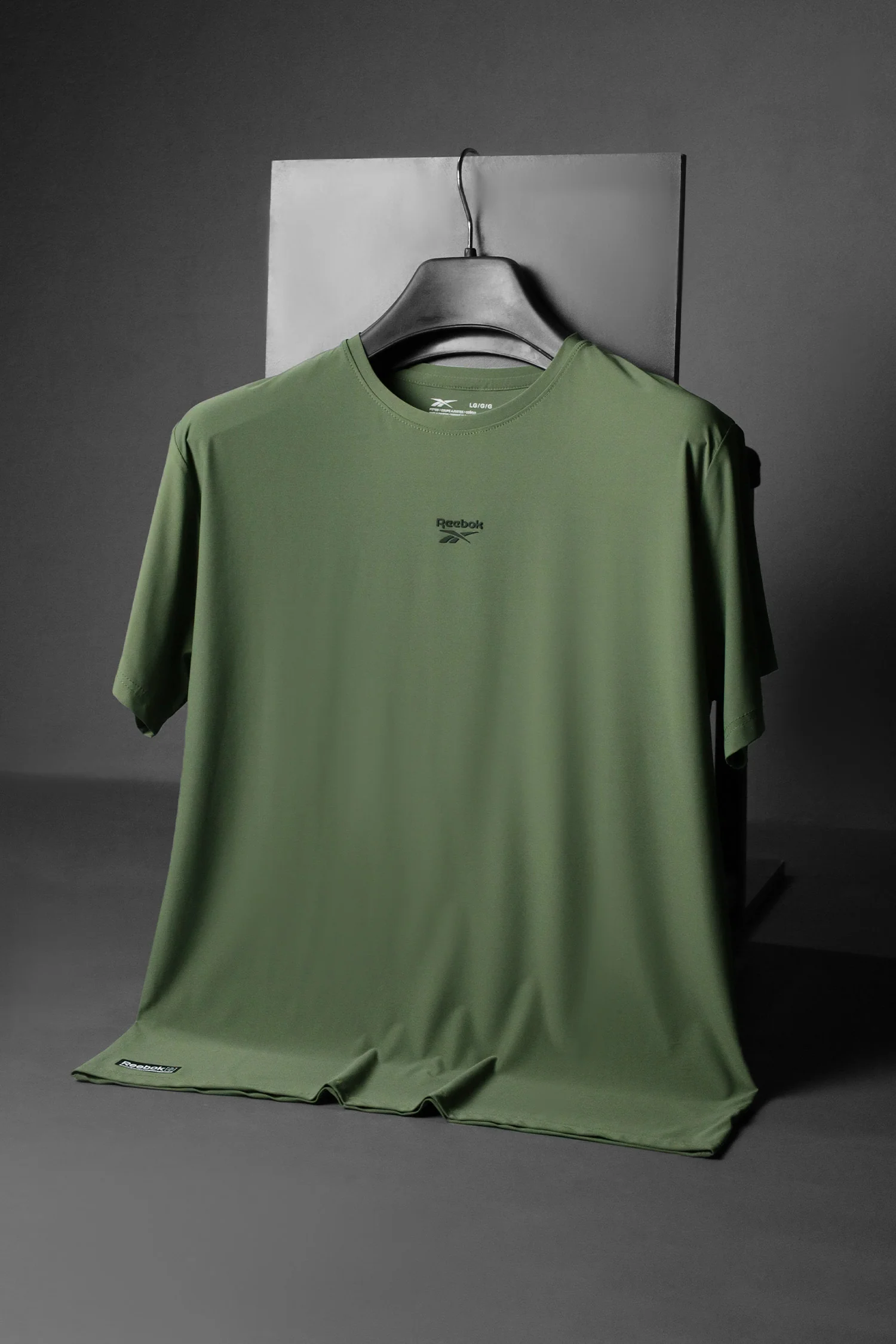 Rebok Wor Superium Detail Imp Dry-Fit Tee - Image 5