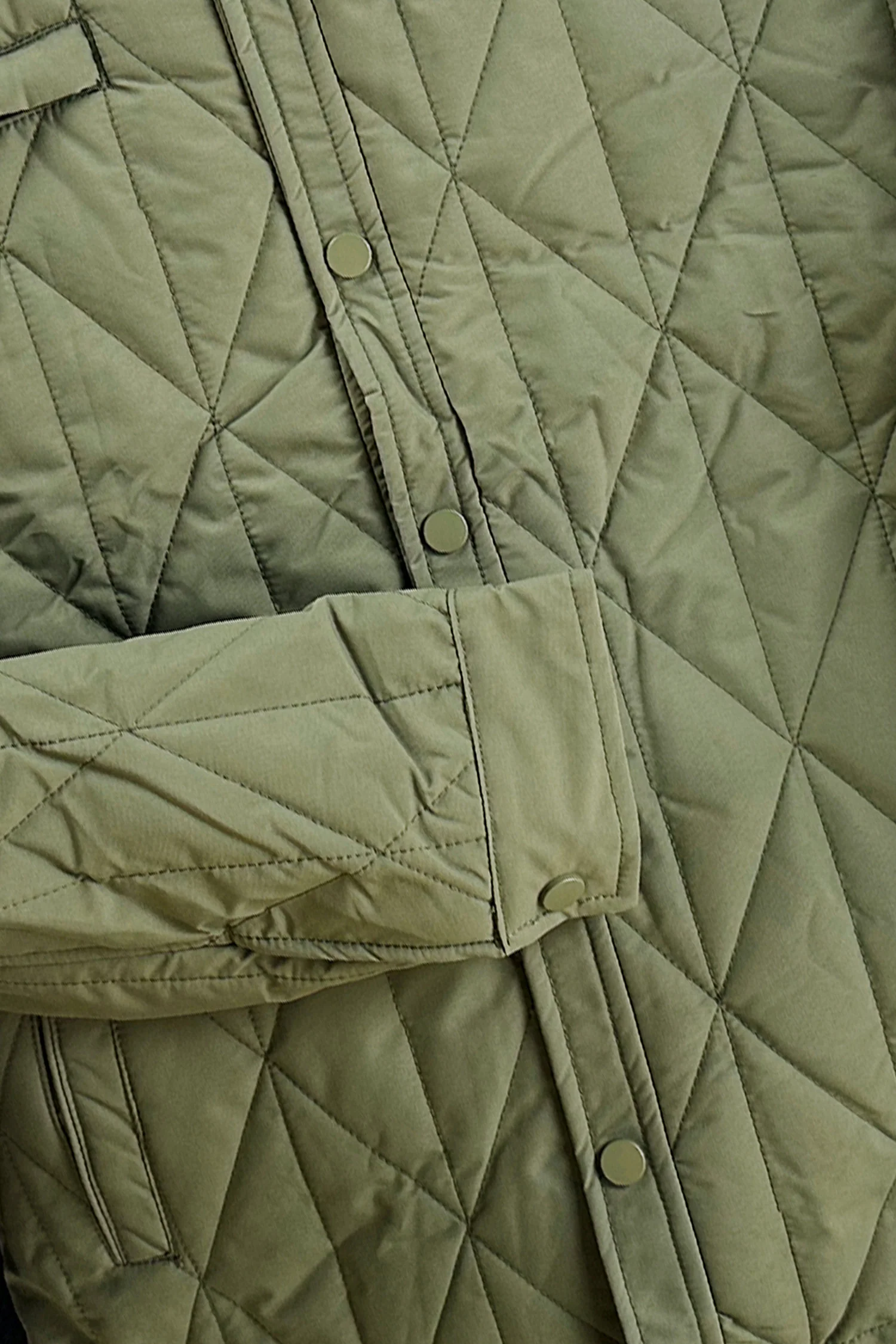 Resistant Diamond Quilted Collar Style Imported Puffer Jacket - Image 14