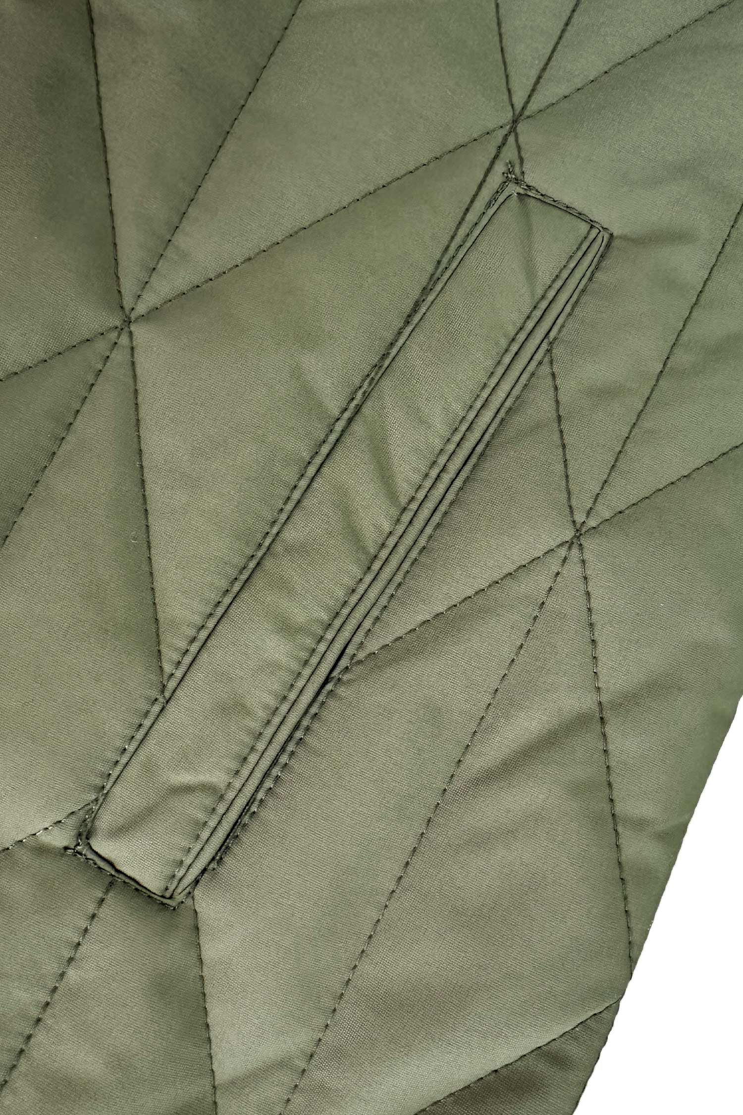 Resistant Diamond Quilted Collar Style Imported Puffer Jacket - Image 15