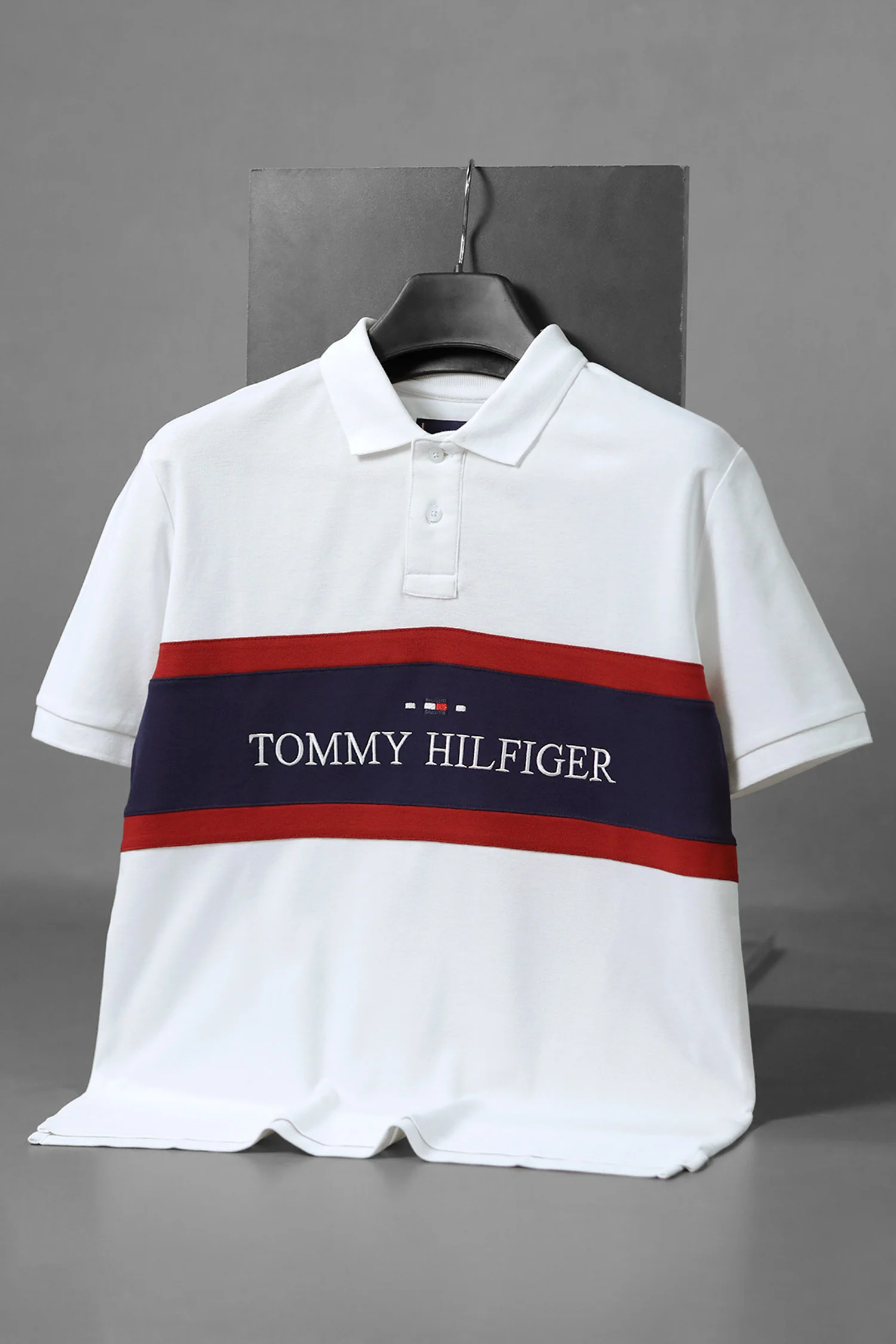 Tmy Hilfgr Regular Fit Wicking Men's Polo Shirt - Image 11