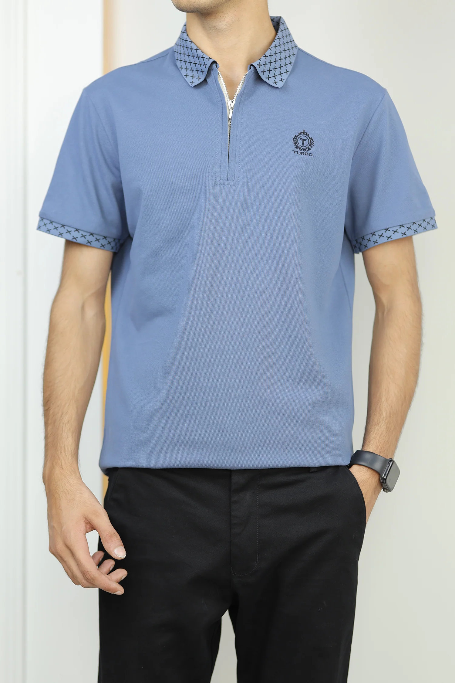 Turbo Abstract Zip Collar Men's Polo Shirt - Image 4