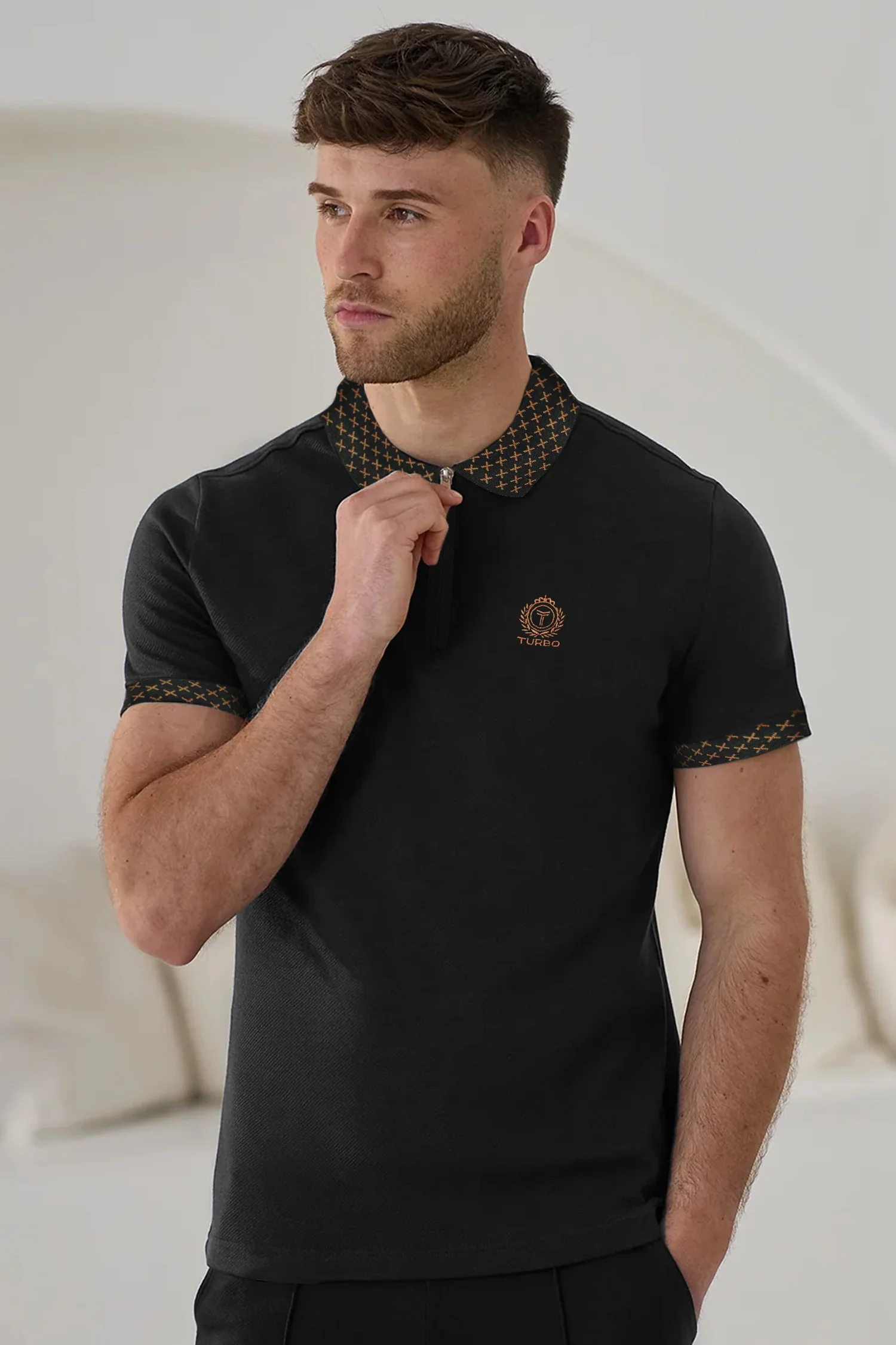 Turbo Abstract Zip Collar Men's Polo Shirt - Image 5