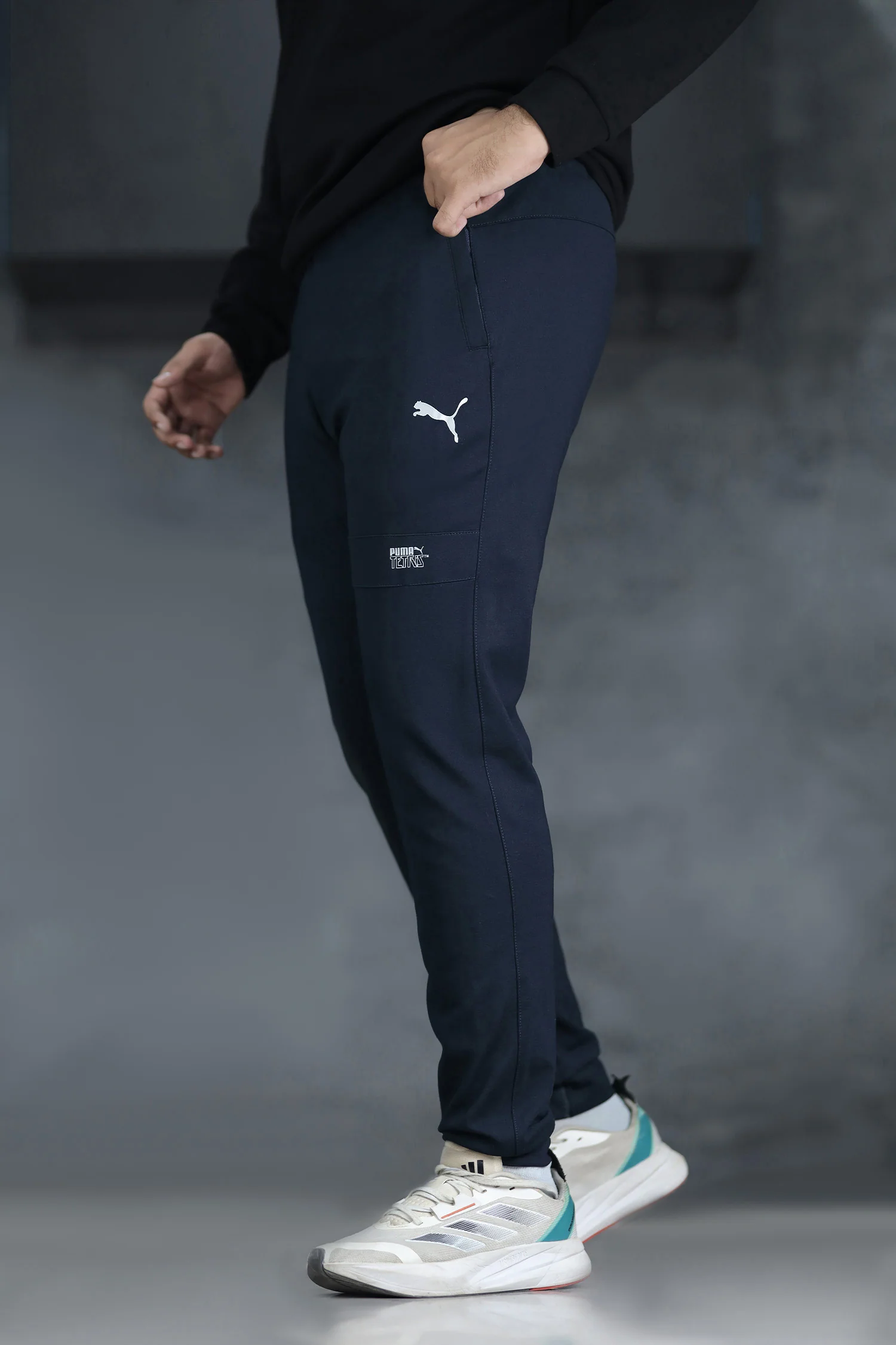 Pma Tapered Knit Grip Bottom Slim-Fit Trouser - Image 4