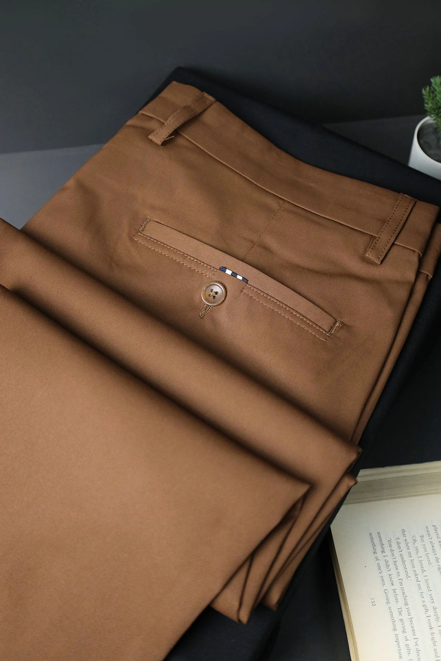 Turbo Axis Intelli-Drape Refined Fit Twil Cotton Pent In Coffee Brown - Image 5