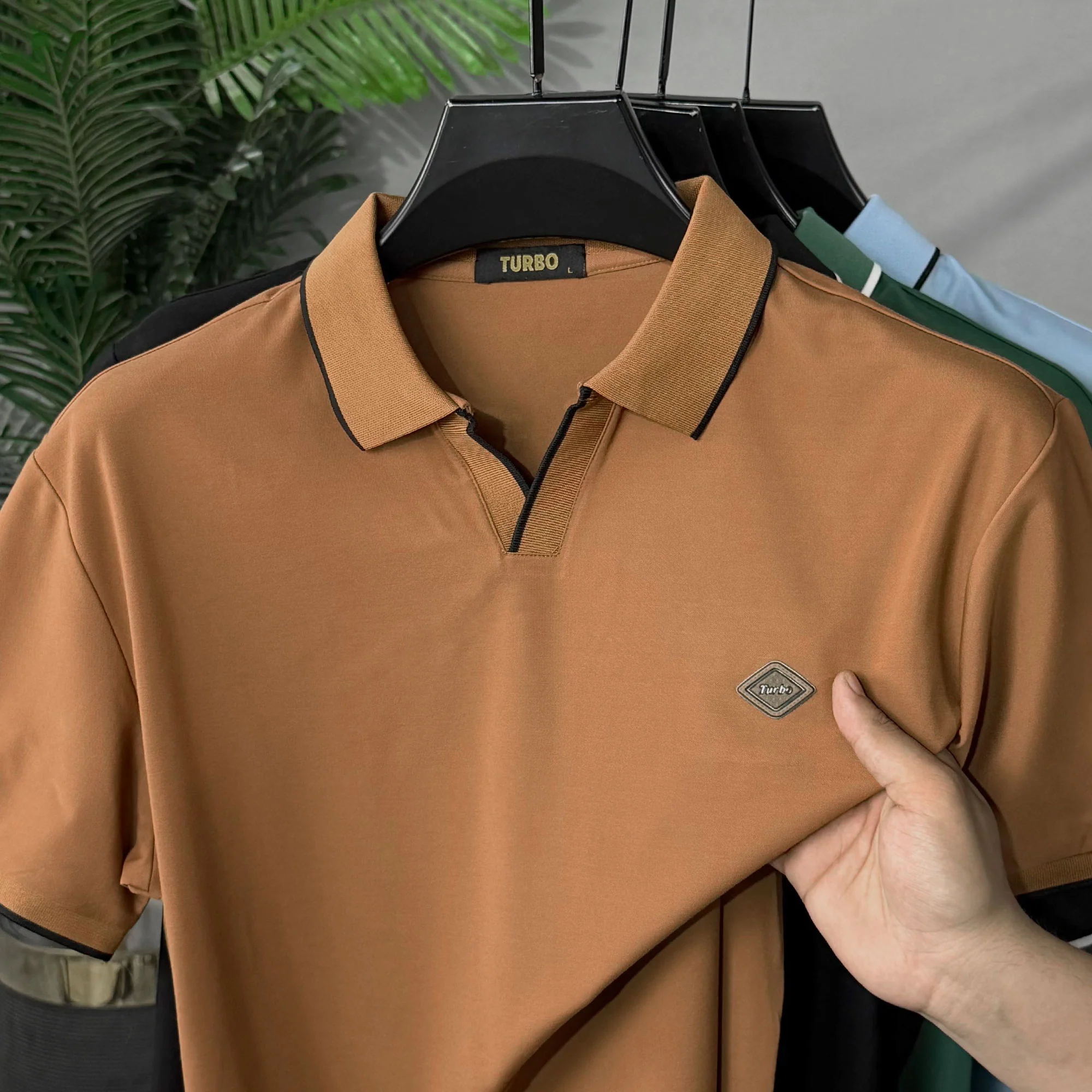 Turbo Classic V-Neck Men's Polo Shirt - Image 10