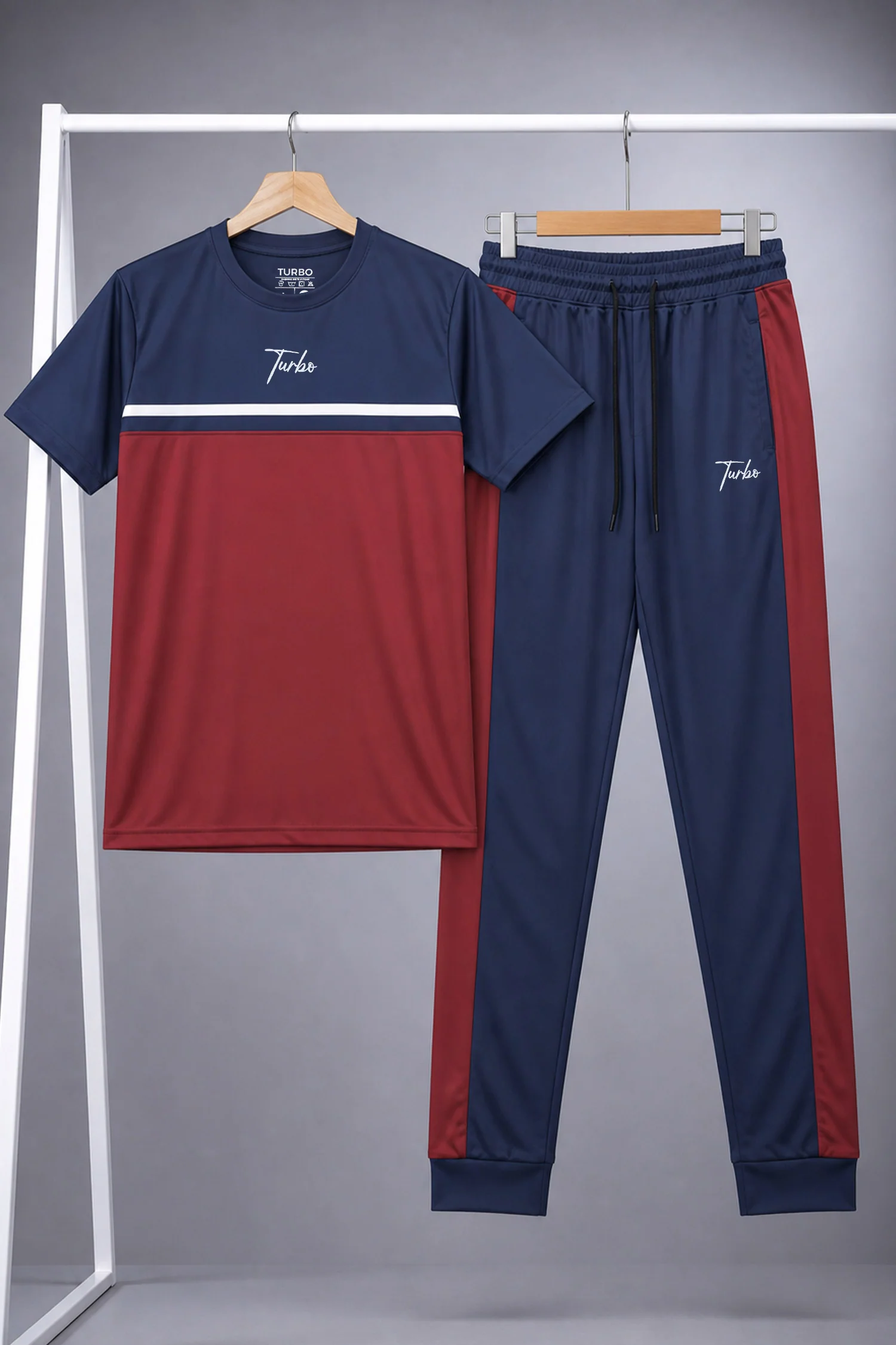 Turbo ColourBlocked Men's Tracksuit - Image 11