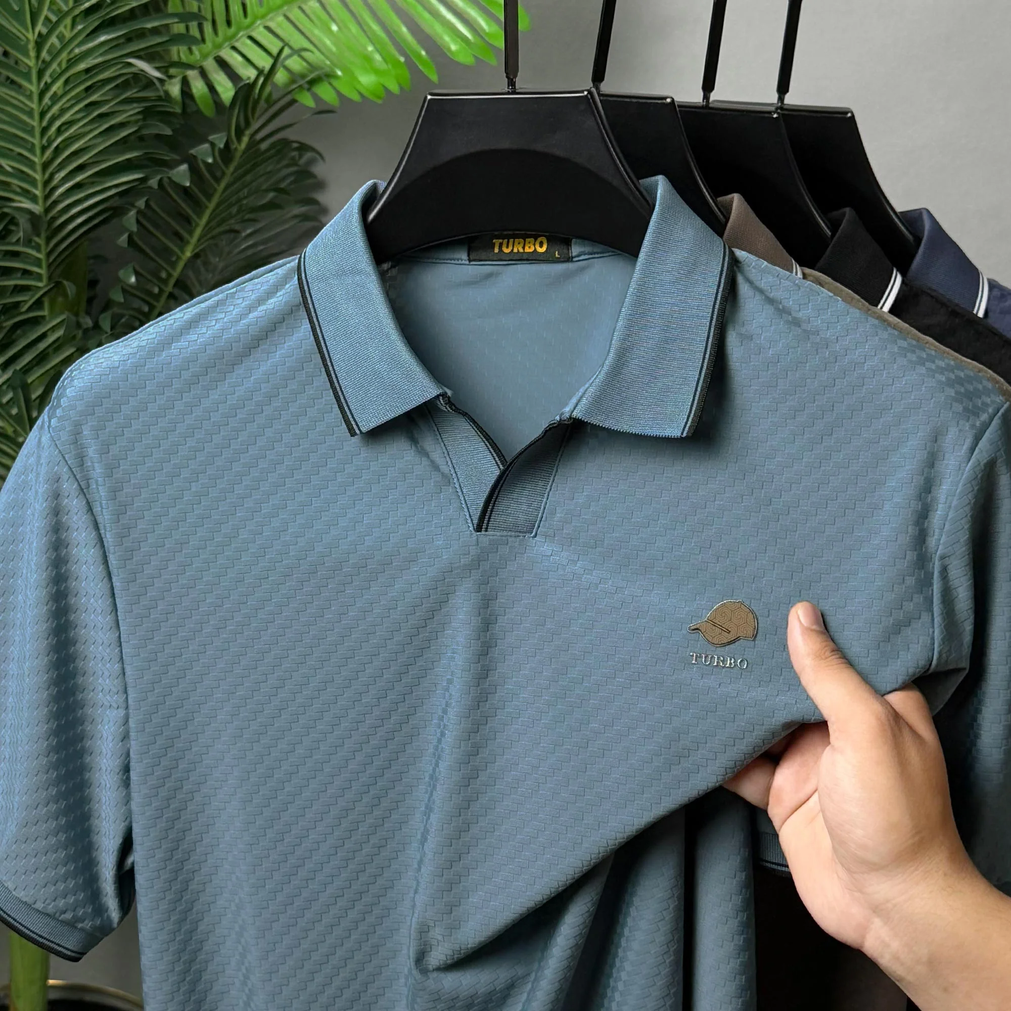 Turbo Distinctive V-Neck Collar Polo T-Shirt - Image 2